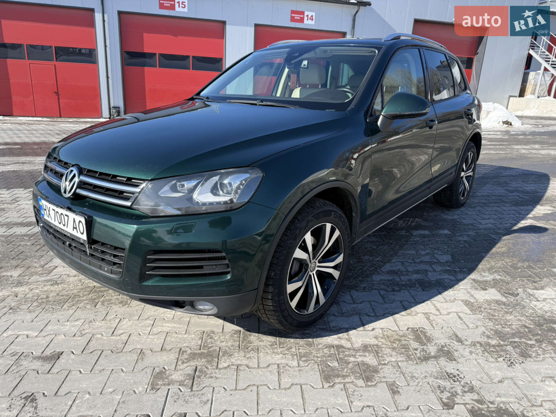 Volkswagen Touareg 2011 VIN WVGZZZ7PZBD041265 фото оголошення 5 з 17