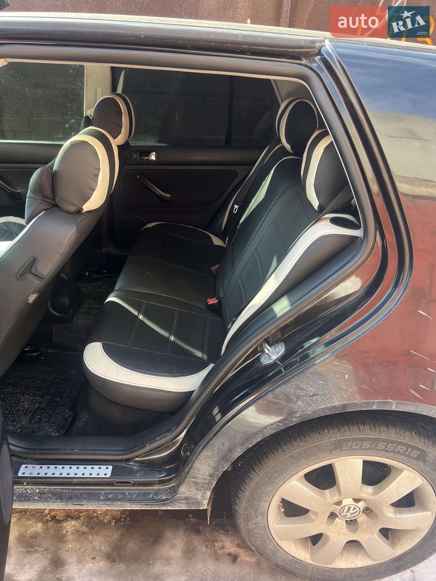 Volkswagen Golf 2001 VIN WVWZZZ1JZ2B086715 фото оголошення 3 з 6