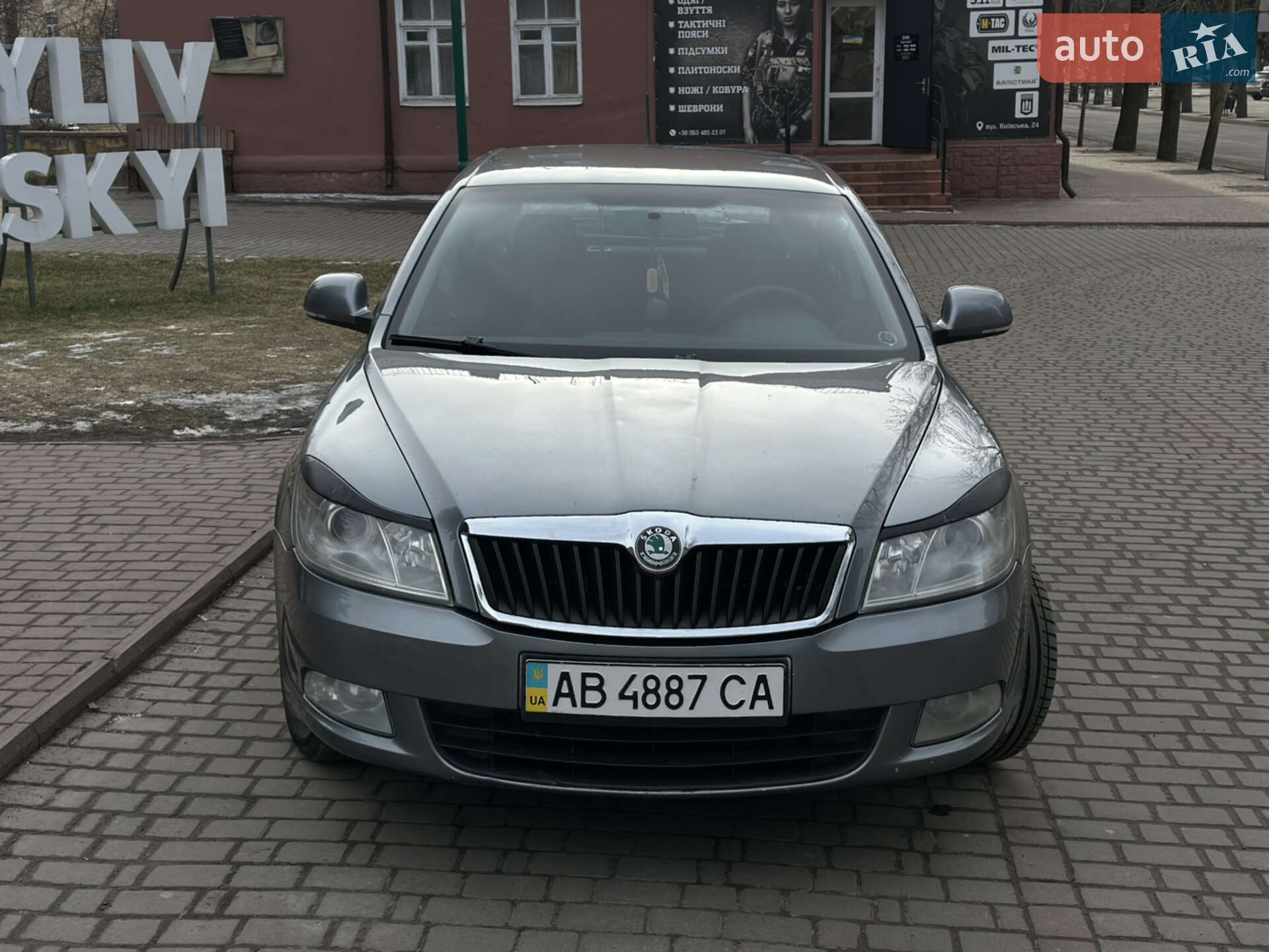Skoda Octavia 2011 VIN TMBBK41Z2CB152393 фото оголошення 3 з 16