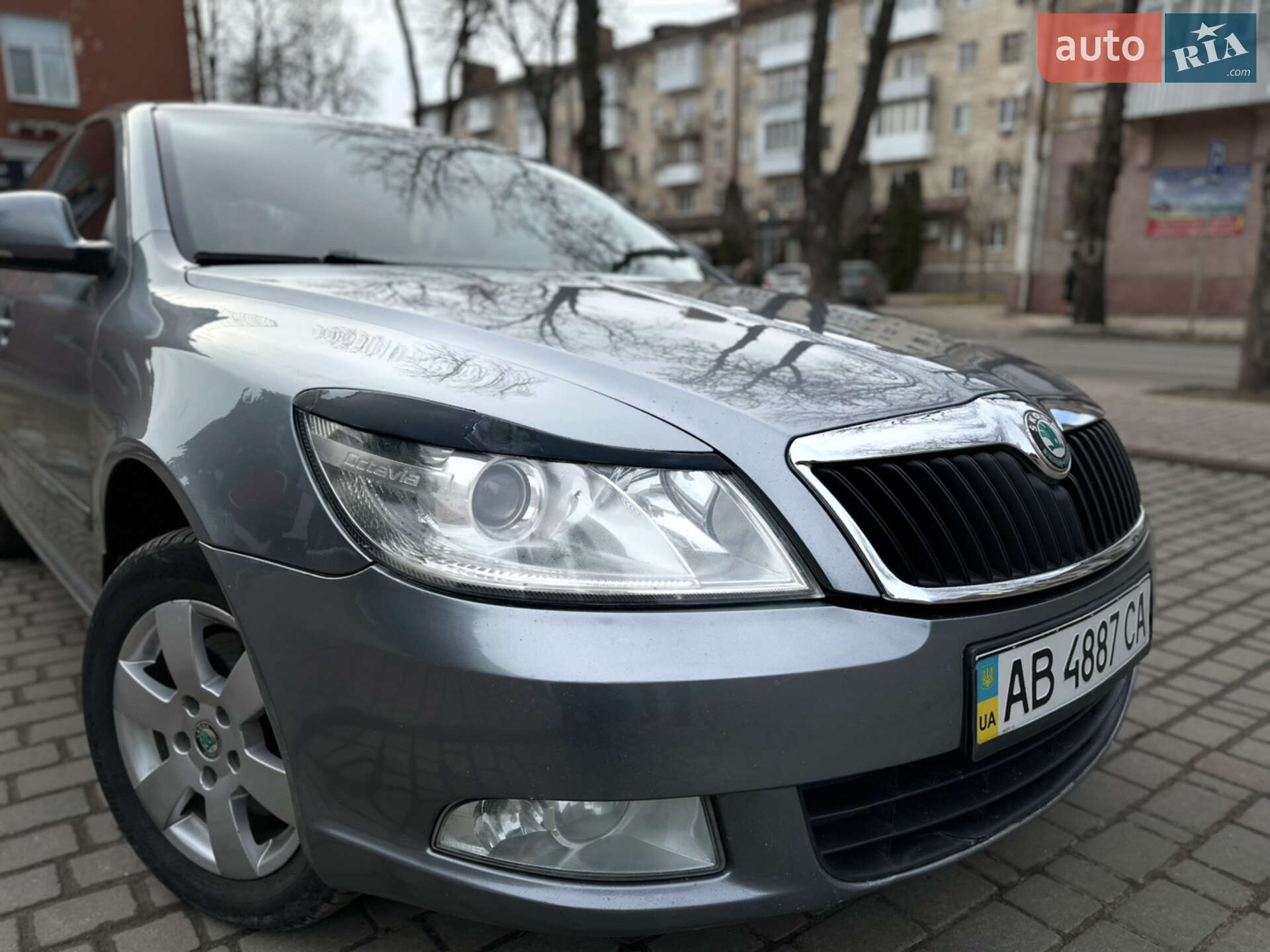 Skoda Octavia 2011 VIN TMBBK41Z2CB152393 фото оголошення 4 з 16