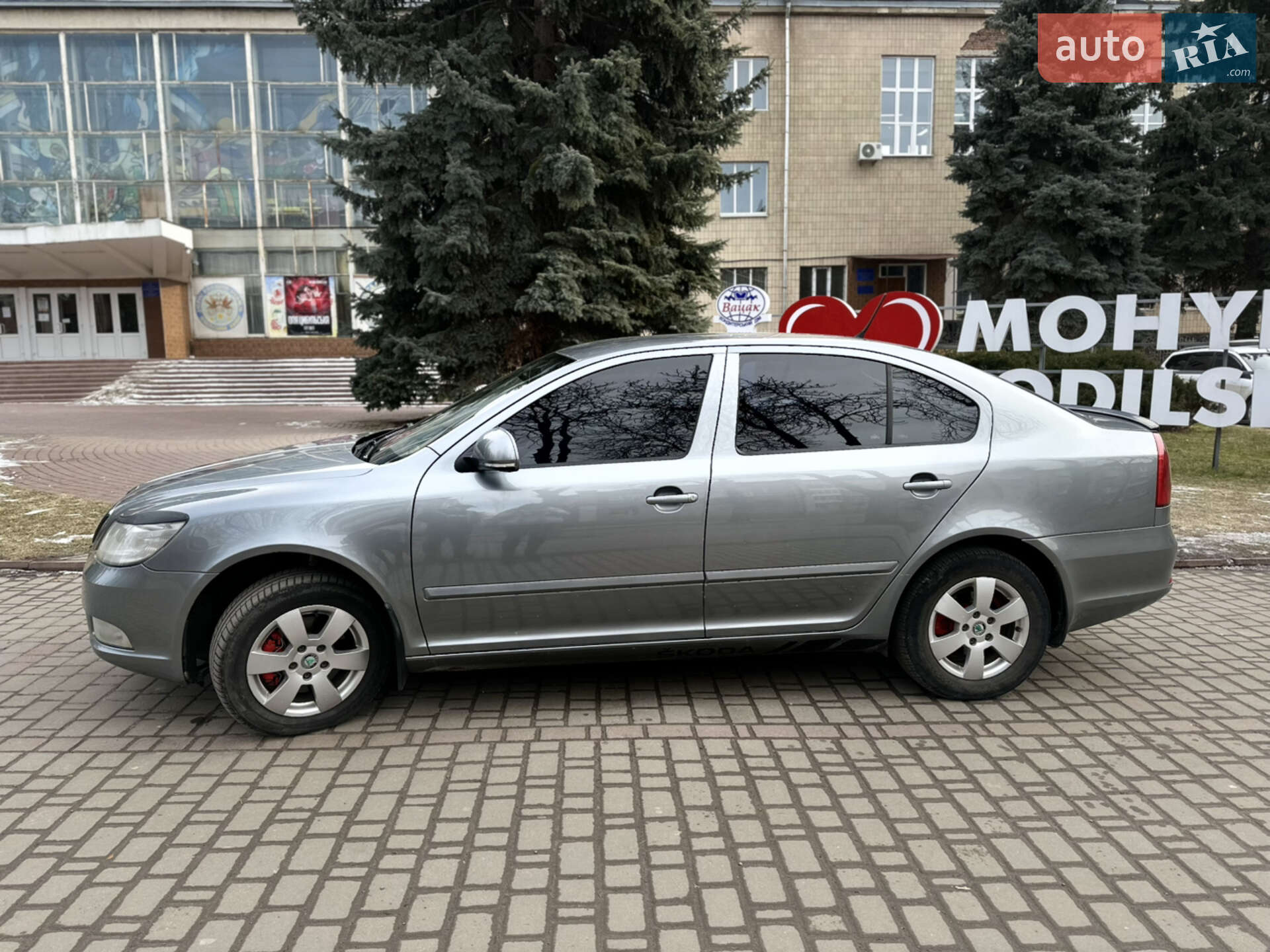 Skoda Octavia 2011 VIN TMBBK41Z2CB152393 фото оголошення 6 з 16