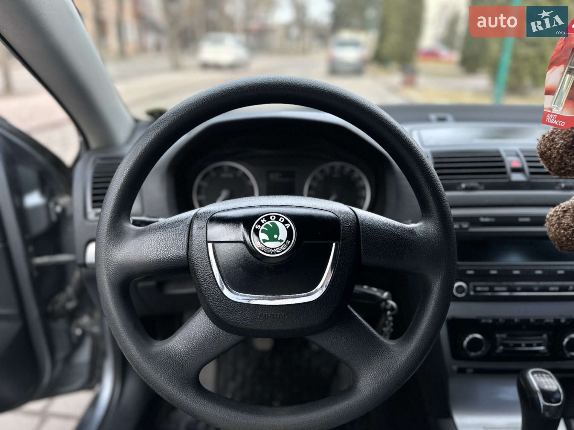 Skoda Octavia 2011 VIN TMBBK41Z2CB152393 фото оголошення 10 з 16