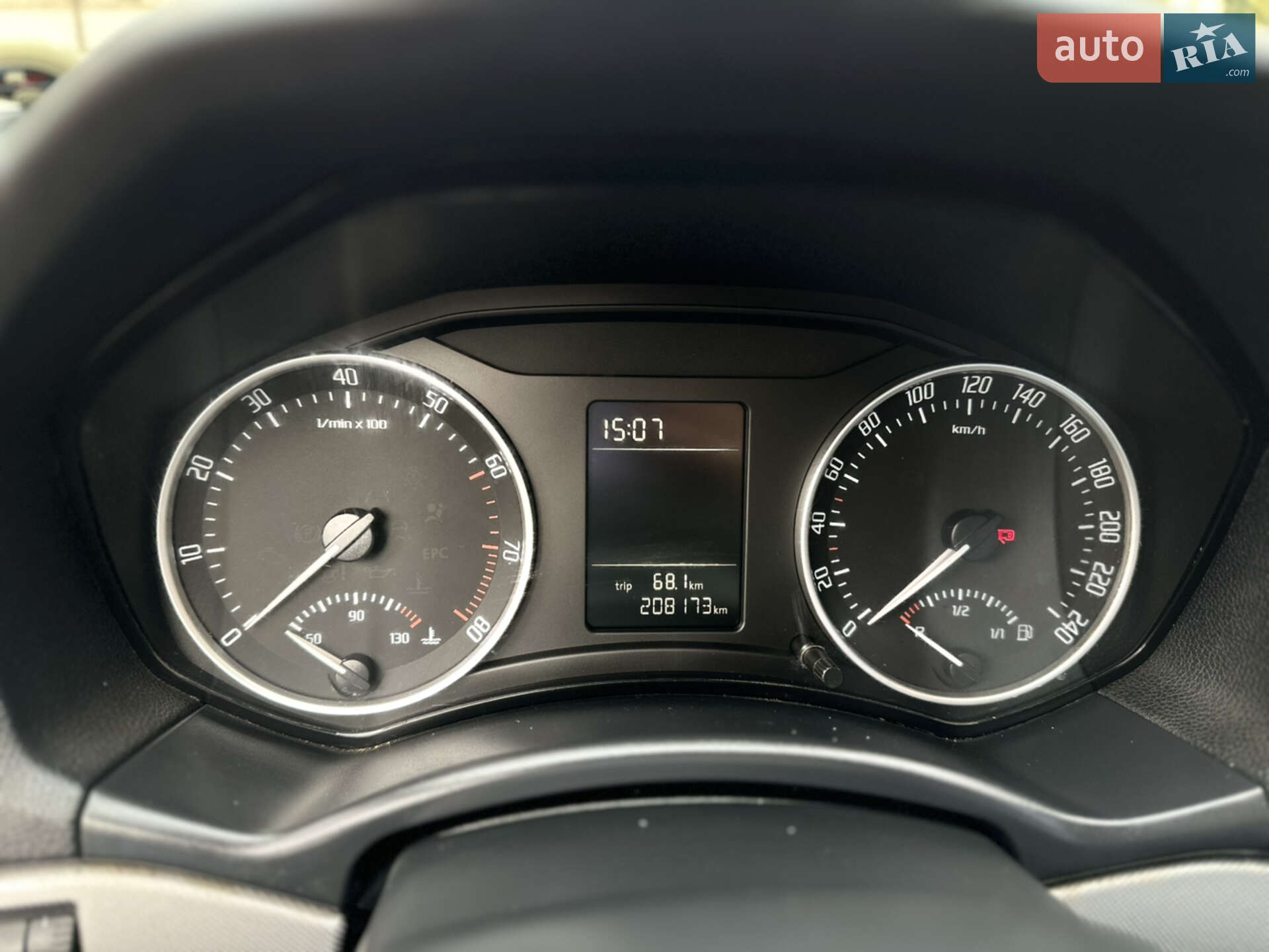 Skoda Octavia 2011 VIN TMBBK41Z2CB152393 фото оголошення 11 з 16