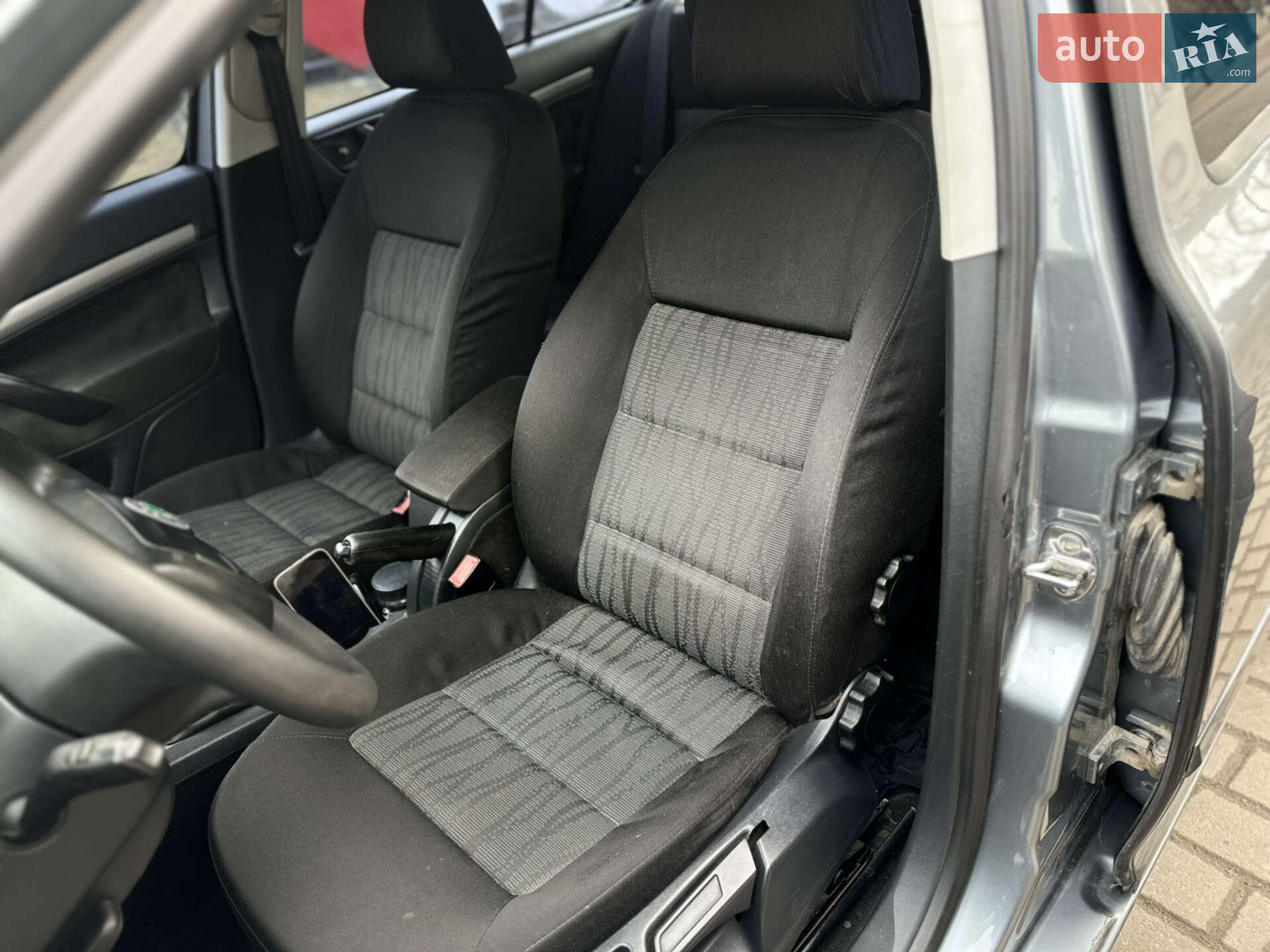 Skoda Octavia 2011 VIN TMBBK41Z2CB152393 фото оголошення 12 з 16