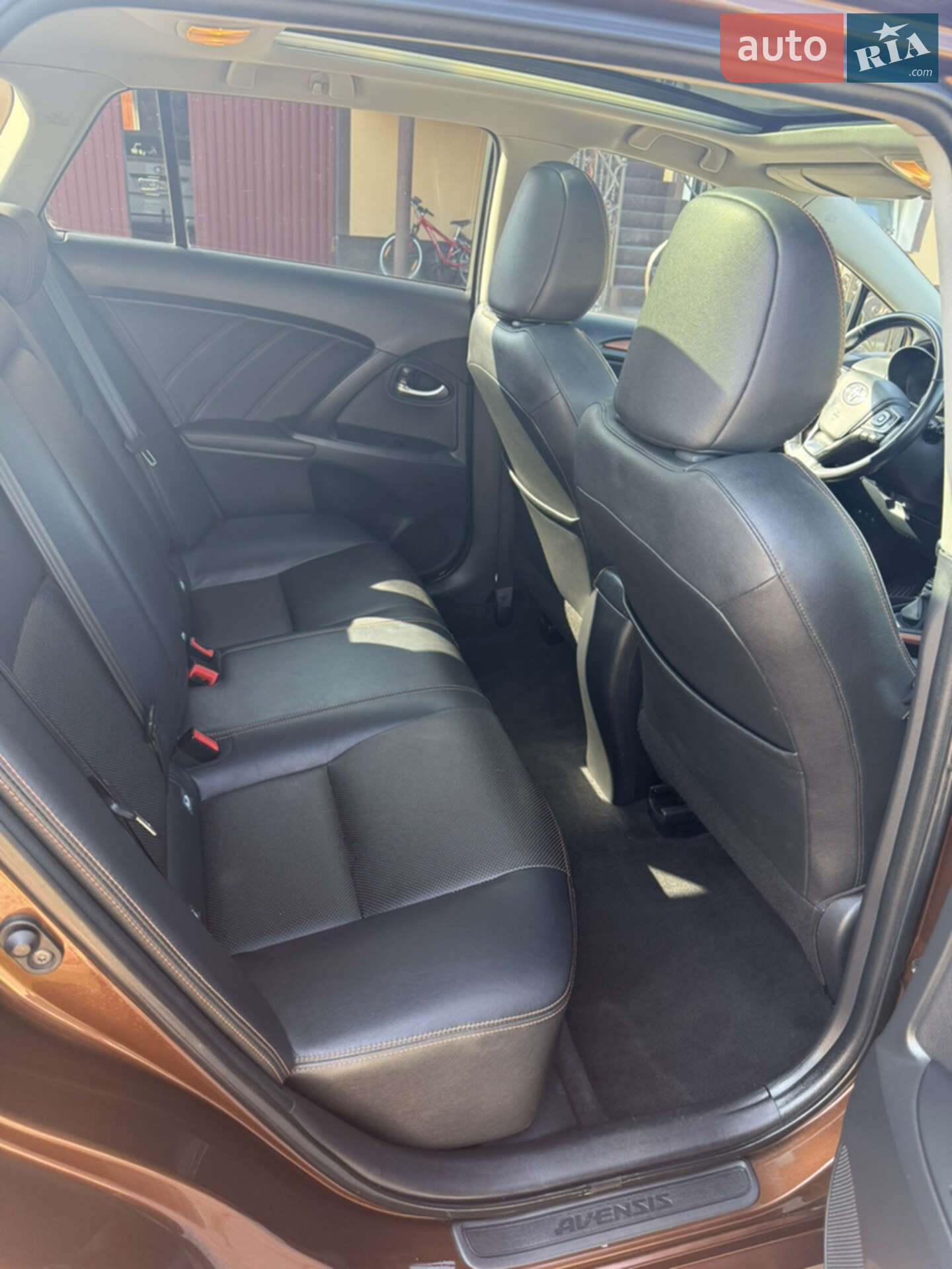 Toyota Avensis 2015 VIN SB1EG76L80E115349 фото оголошення 9 з 11