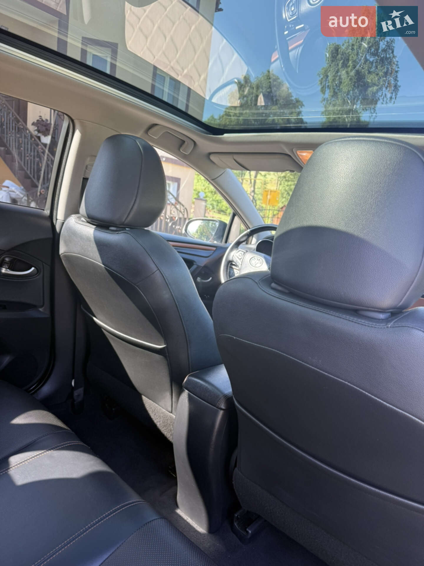 Toyota Avensis 2015 VIN SB1EG76L80E115349 фото оголошення 10 з 11