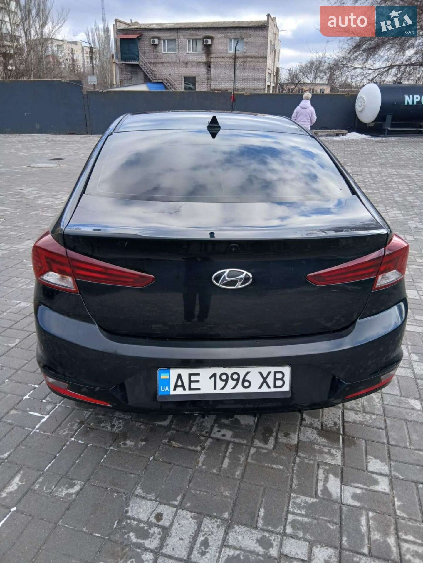 Hyundai Elantra 2019 VIN 5NPD84LF7KH481775 фото оголошення 9 з 13