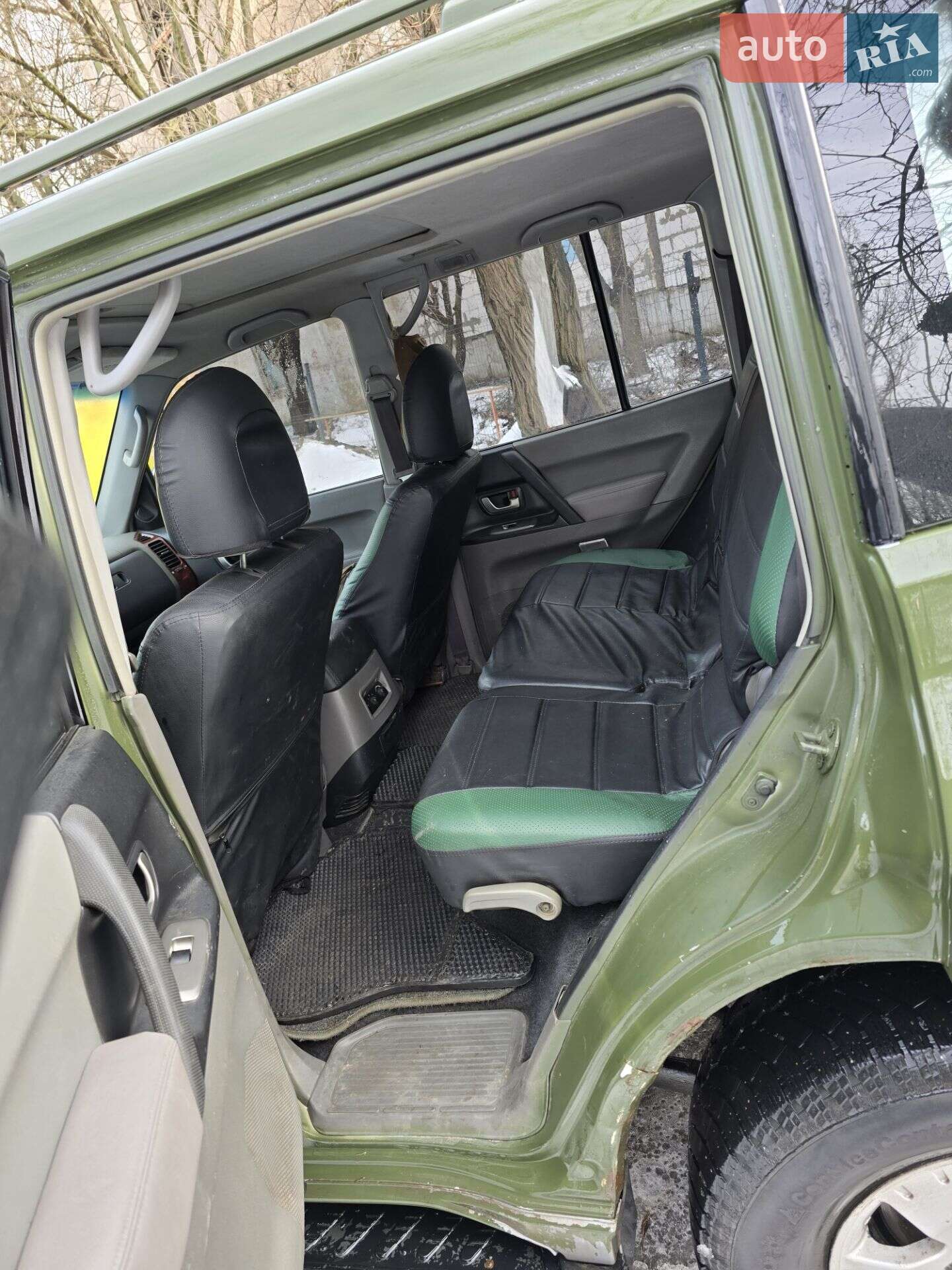 Mitsubishi Pajero 2006 VIN JMYLRV73W6J704229 фото оголошення 5 з 15