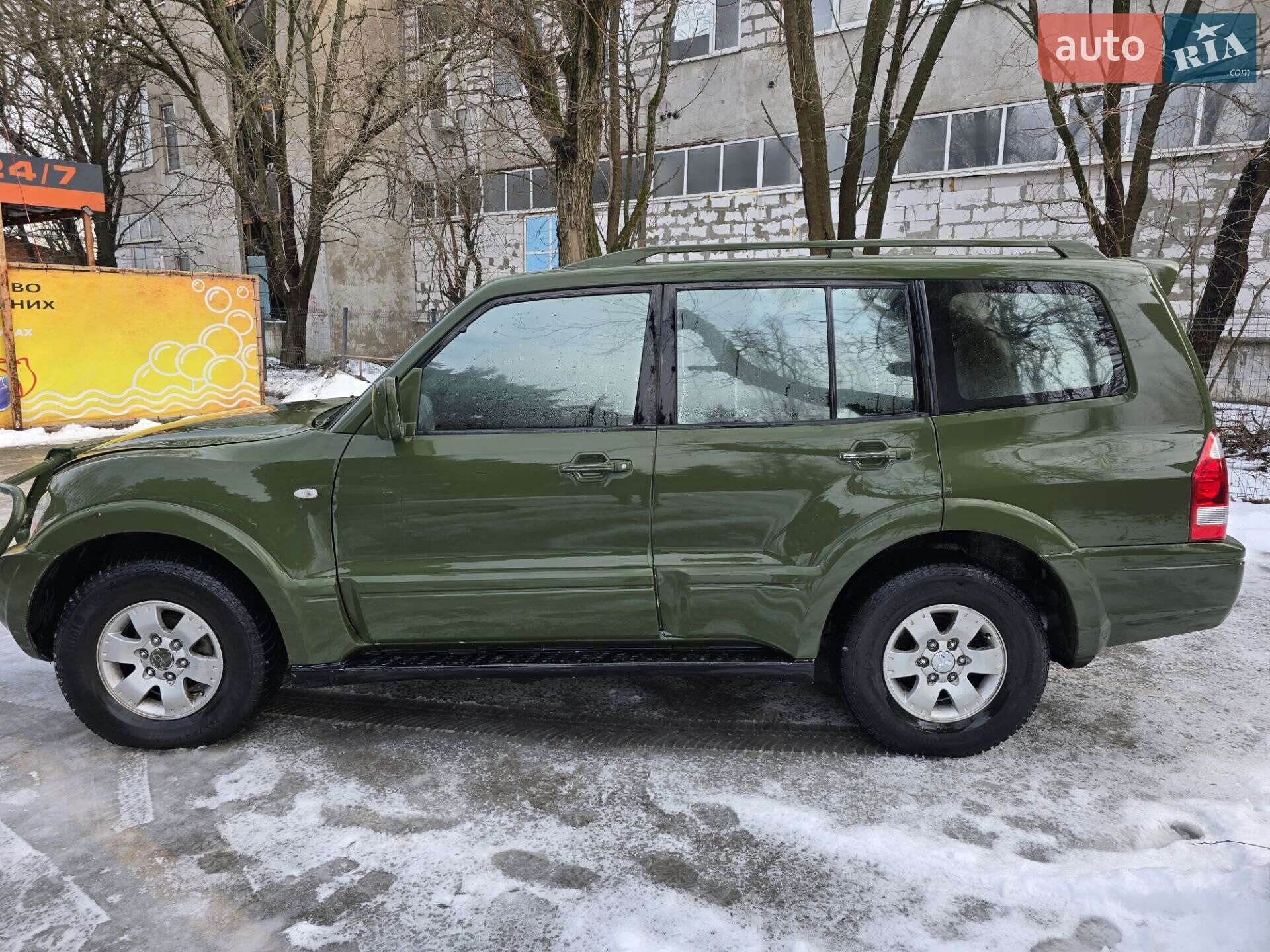 Mitsubishi Pajero 2006 VIN JMYLRV73W6J704229 фото оголошення 8 з 15