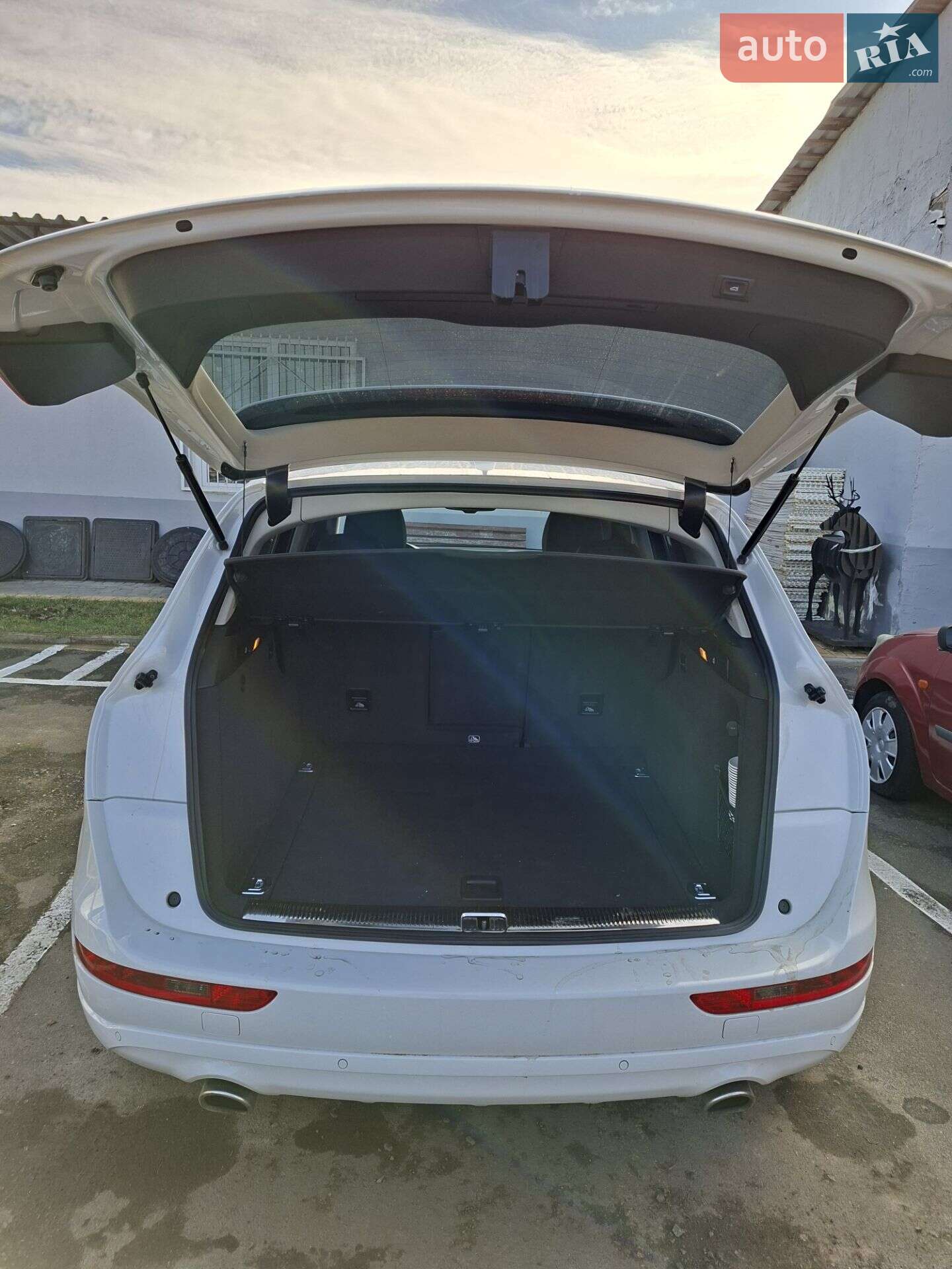Audi Q5 2014 VIN WA1LFAFP8EA103992 фото оголошення 3 з 9