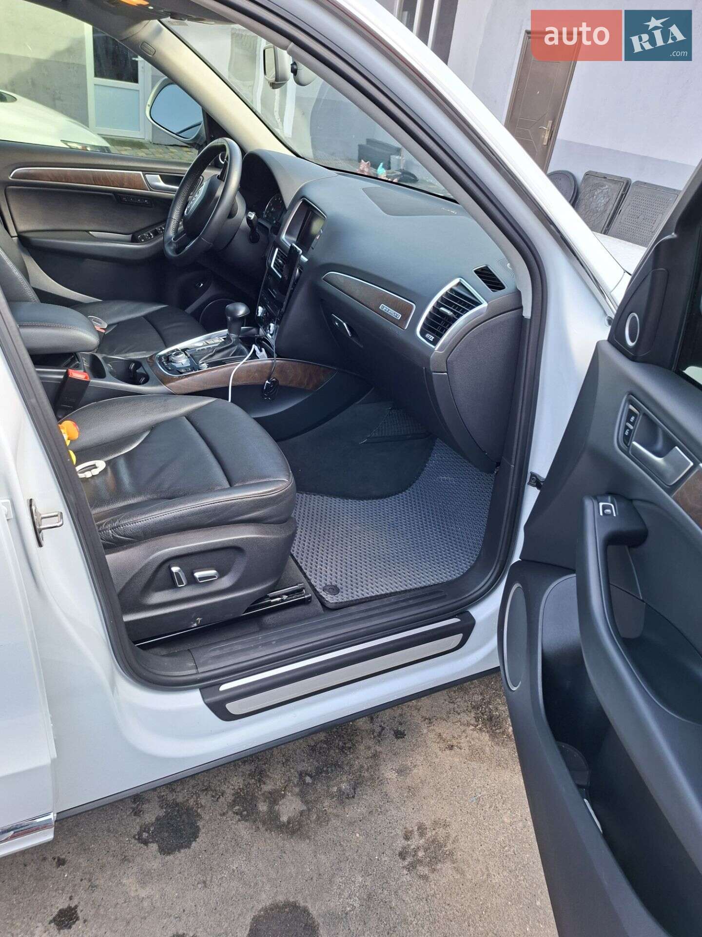 Audi Q5 2014 VIN WA1LFAFP8EA103992 фото оголошення 8 з 9