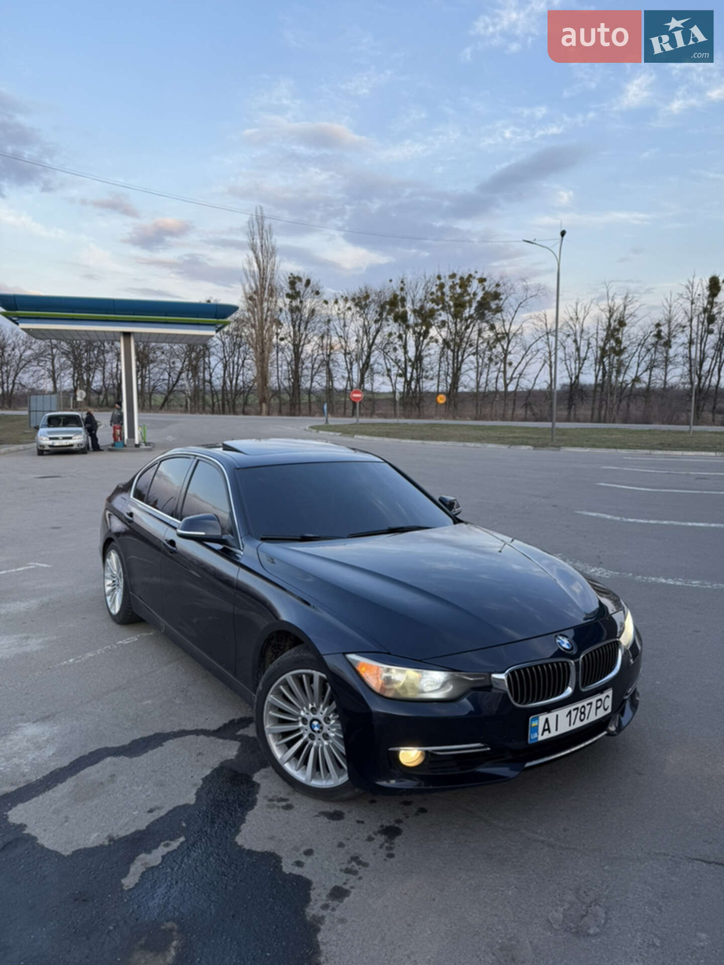 BMW 3 Series 2012 VIN WBA3A5G50DNP22258 фото оголошення 8 з 10