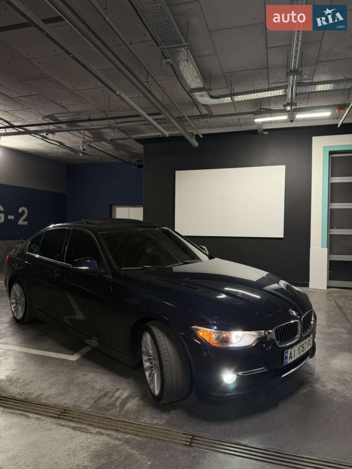 BMW 3 Series 2012 VIN WBA3A5G50DNP22258 фото оголошення 9 з 10