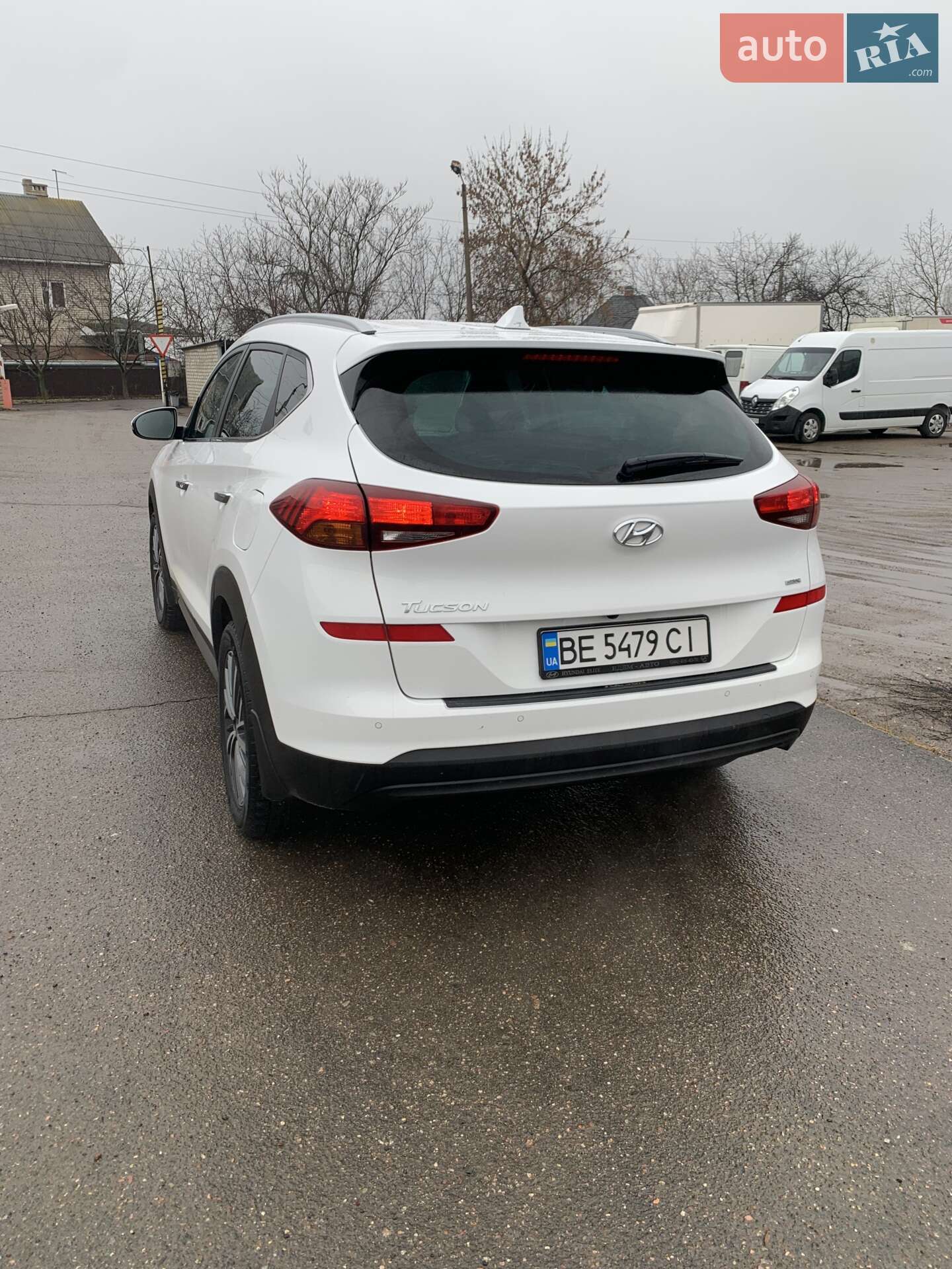 Hyundai Tucson 2019 VIN TMAJ3813DLJ981140 фото оголошення 2 з 7