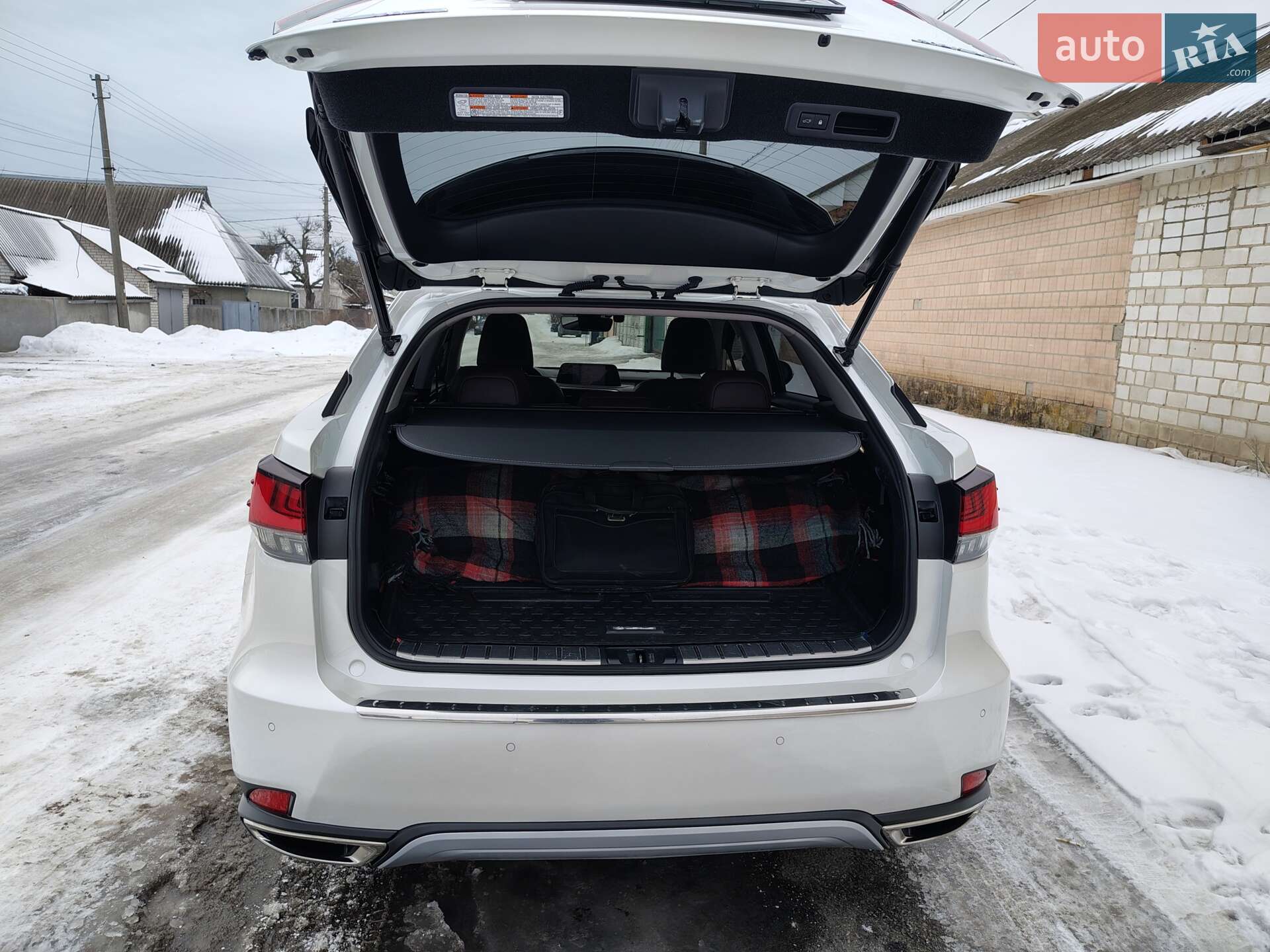 Lexus RX 2019 VIN JTJBAMCA802094339 фото оголошення 2 з 24