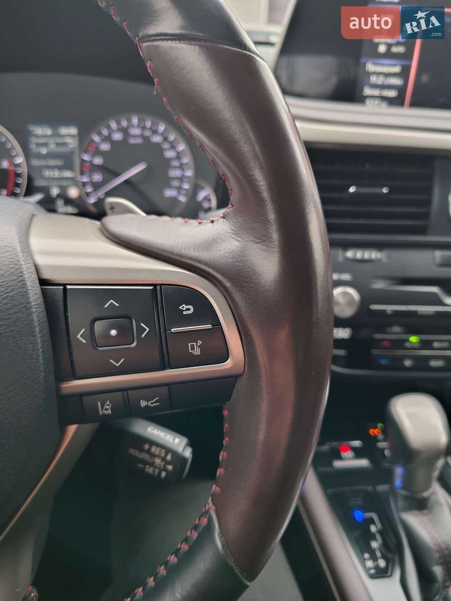 Lexus RX 2019 VIN JTJBAMCA802094339 фото оголошення 15 з 24