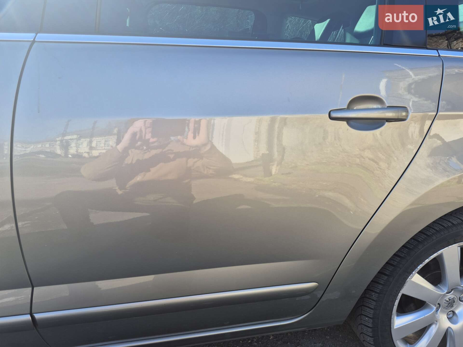 Peugeot 5008 2010 VIN VF30A5FVAAS169085 фото оголошення 18 з 45