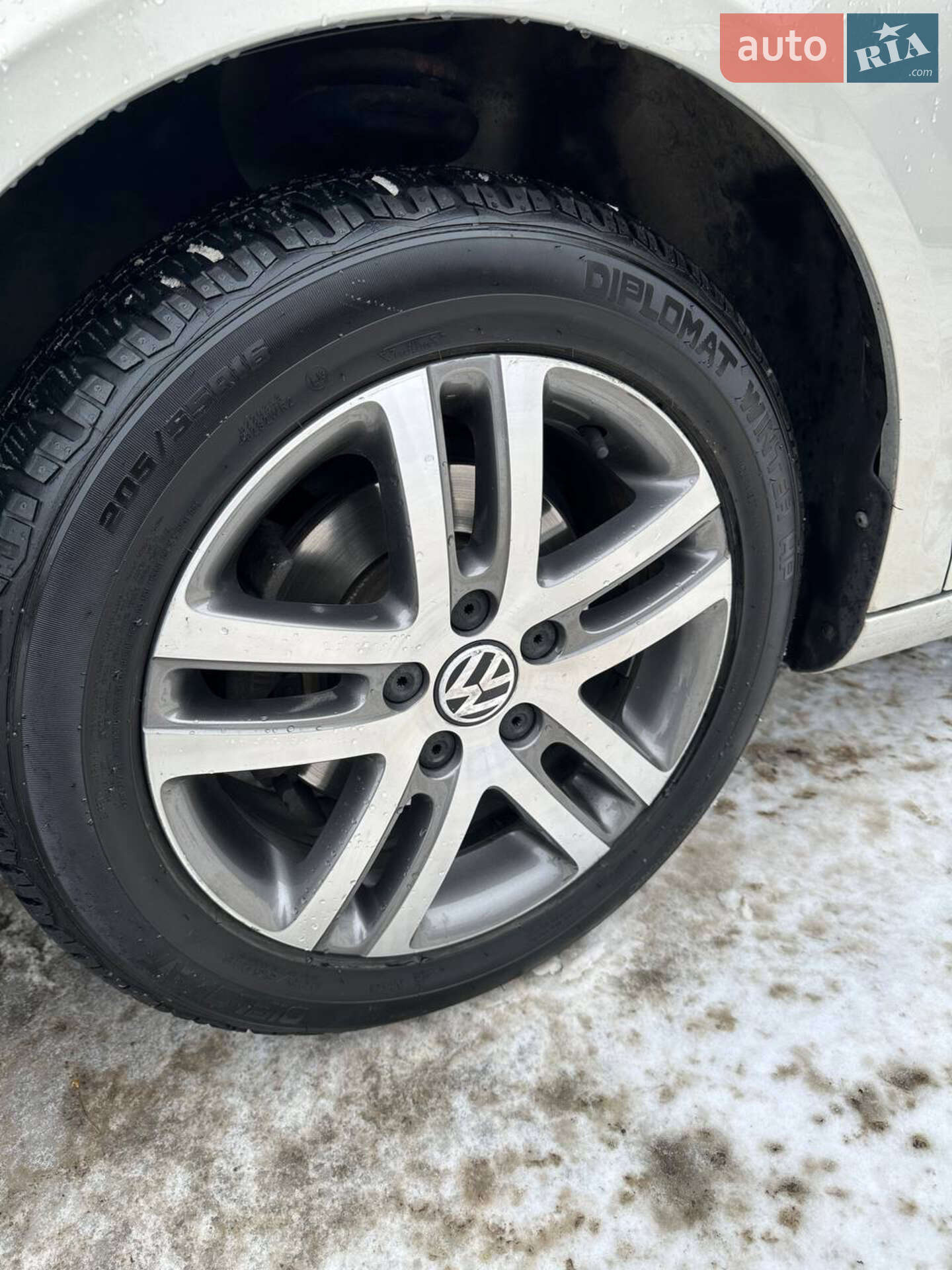 Volkswagen Golf 2010 VIN WVWZZZ1KZBM626112 фото оголошення 12 з 20