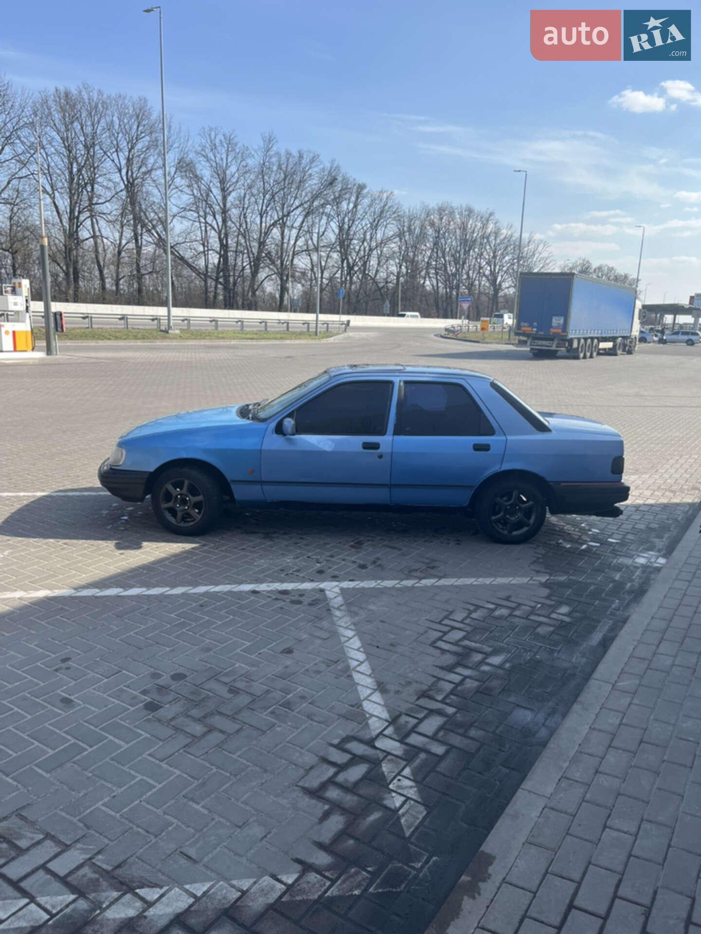 Ford Sierra 1991 VIN WF0FXXGBBEJL48979 фото оголошення 15 з 17
