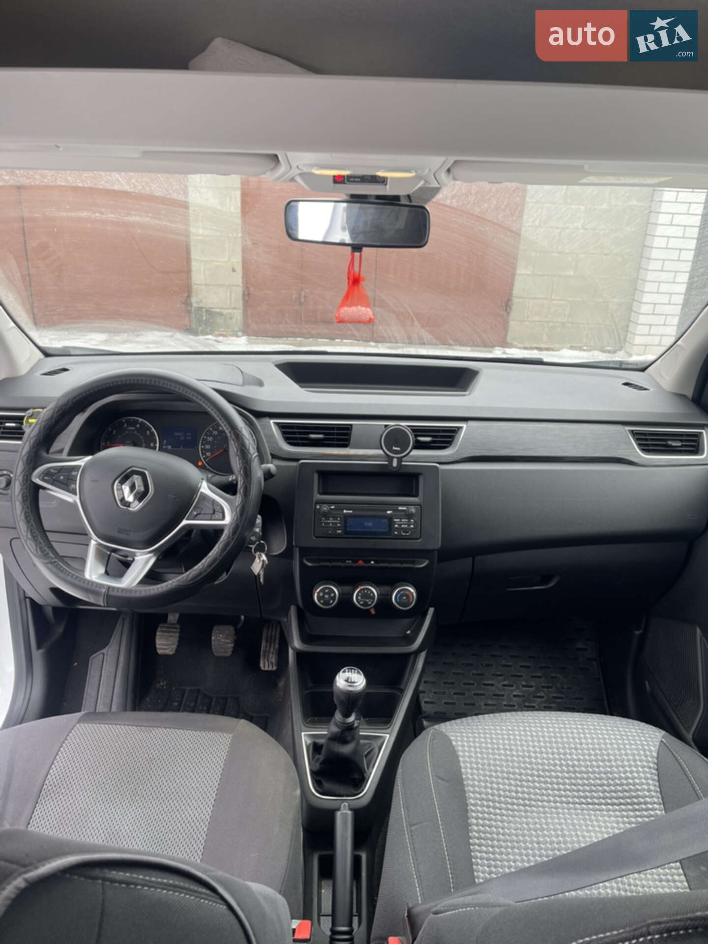 Renault Express 2022 VIN VF1RJK00669967201 фото оголошення 9 з 12