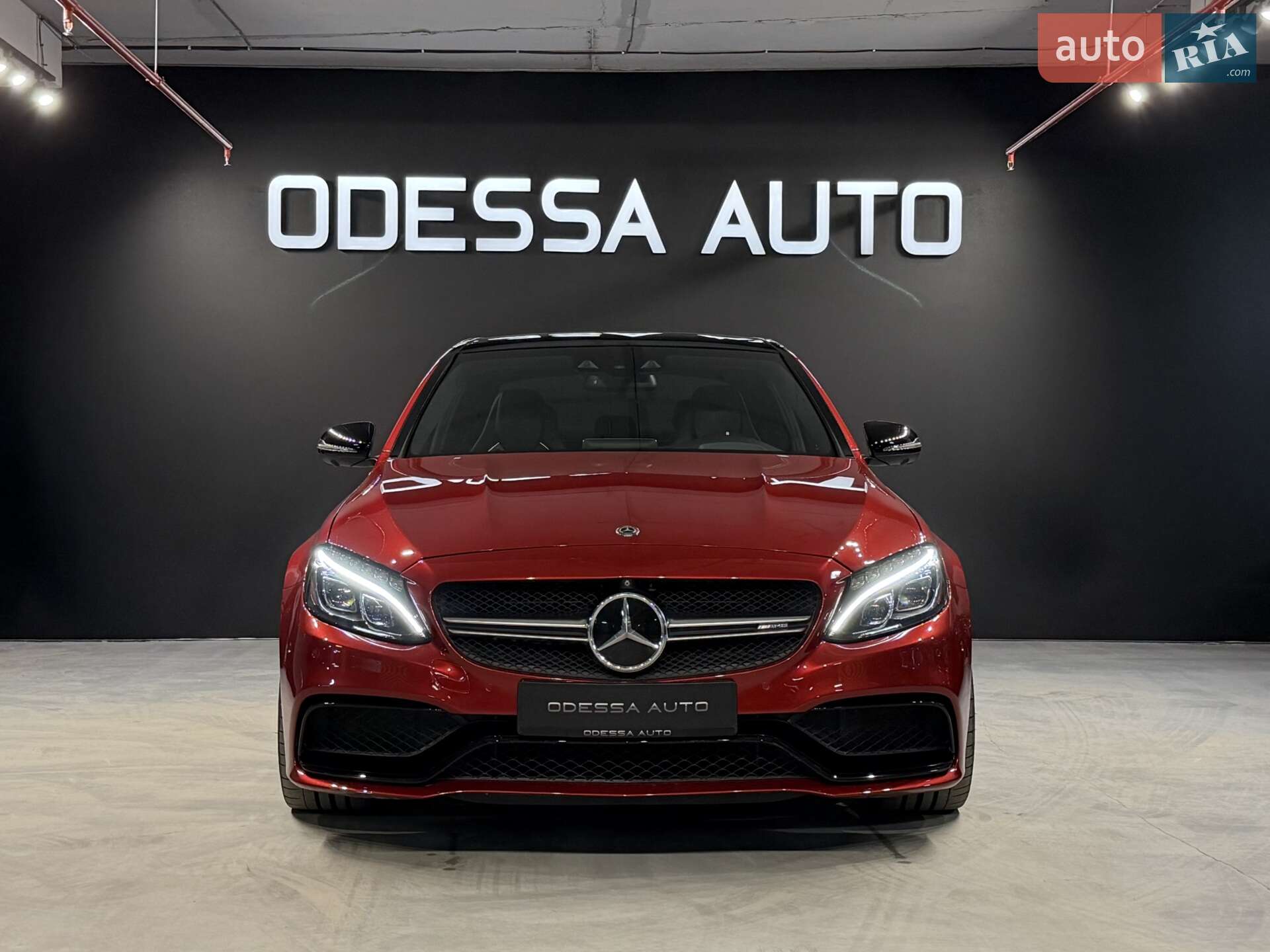 Mercedes-Benz C-Class 2017 VIN 55SWF8HB5JU252230 фото оголошення 2 з 37