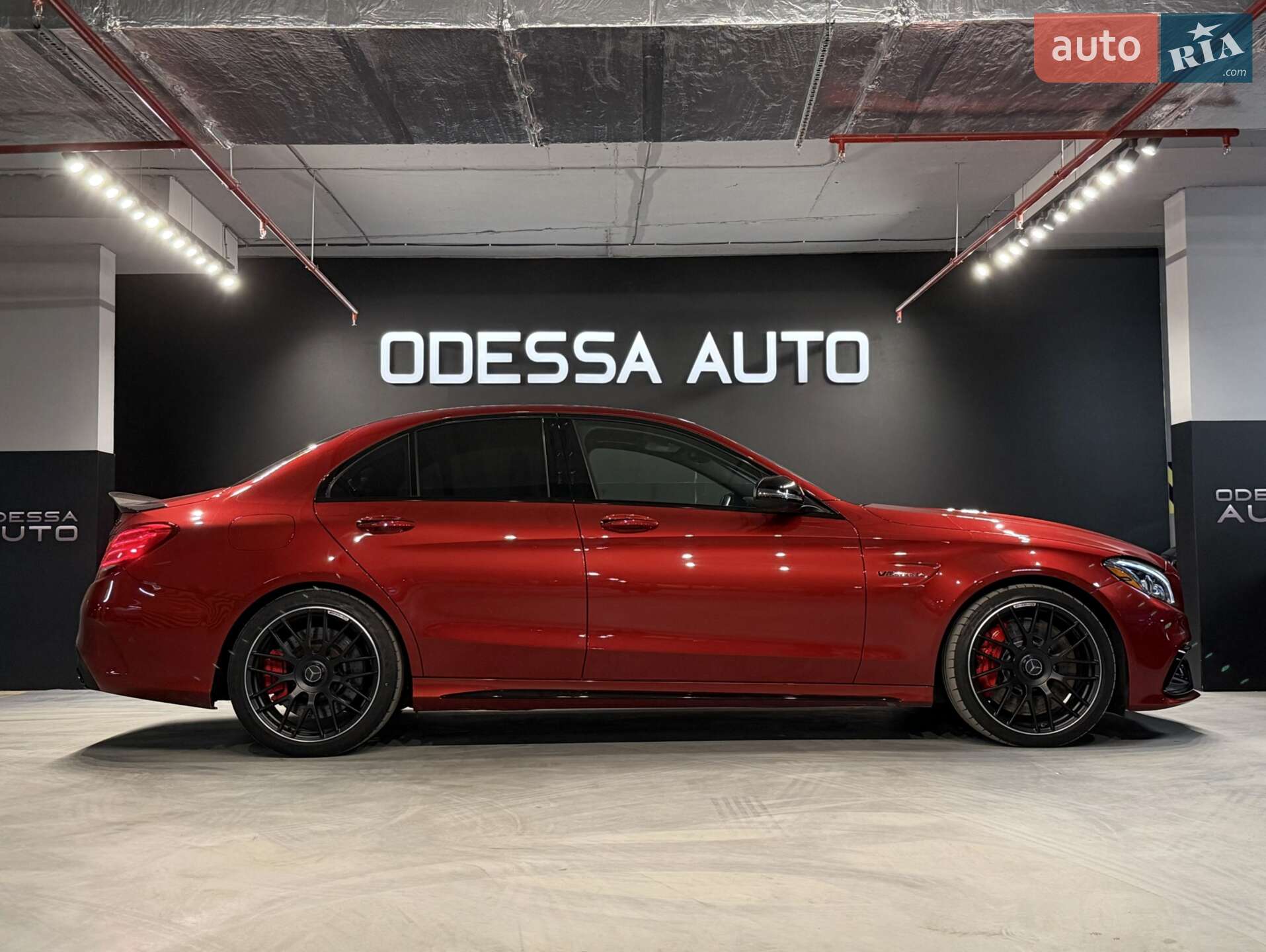 Mercedes-Benz C-Class 2017 VIN 55SWF8HB5JU252230 фото оголошення 7 з 37