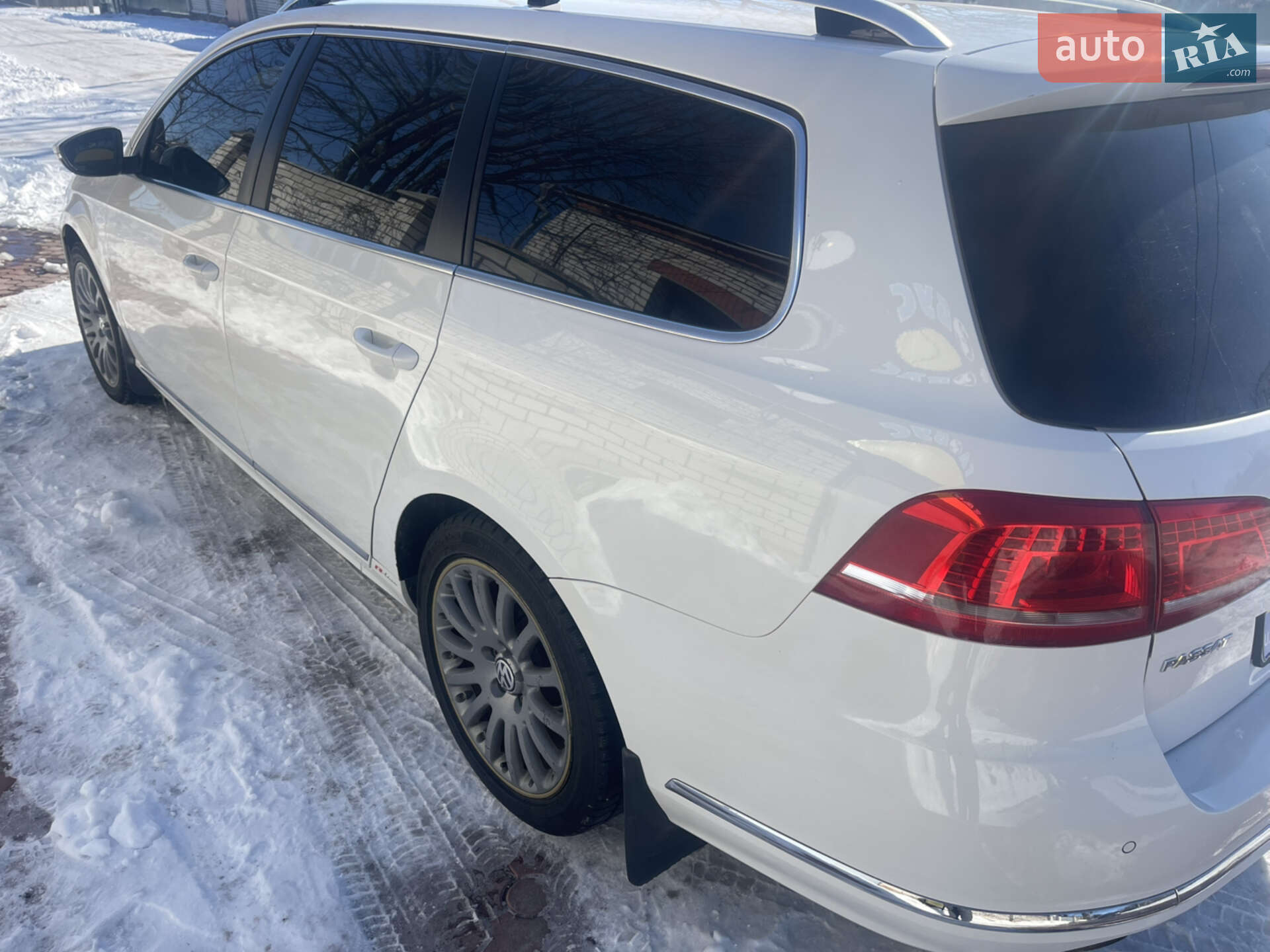 Volkswagen Passat 2013 VIN WVWZZZ3CZDE111387 фото оголошення 6 з 10