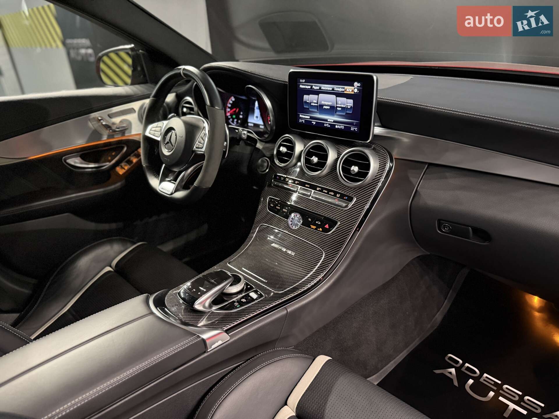 Mercedes-Benz C-Class 2017 VIN 55SWF8HB5JU252230 фото оголошення 30 з 37