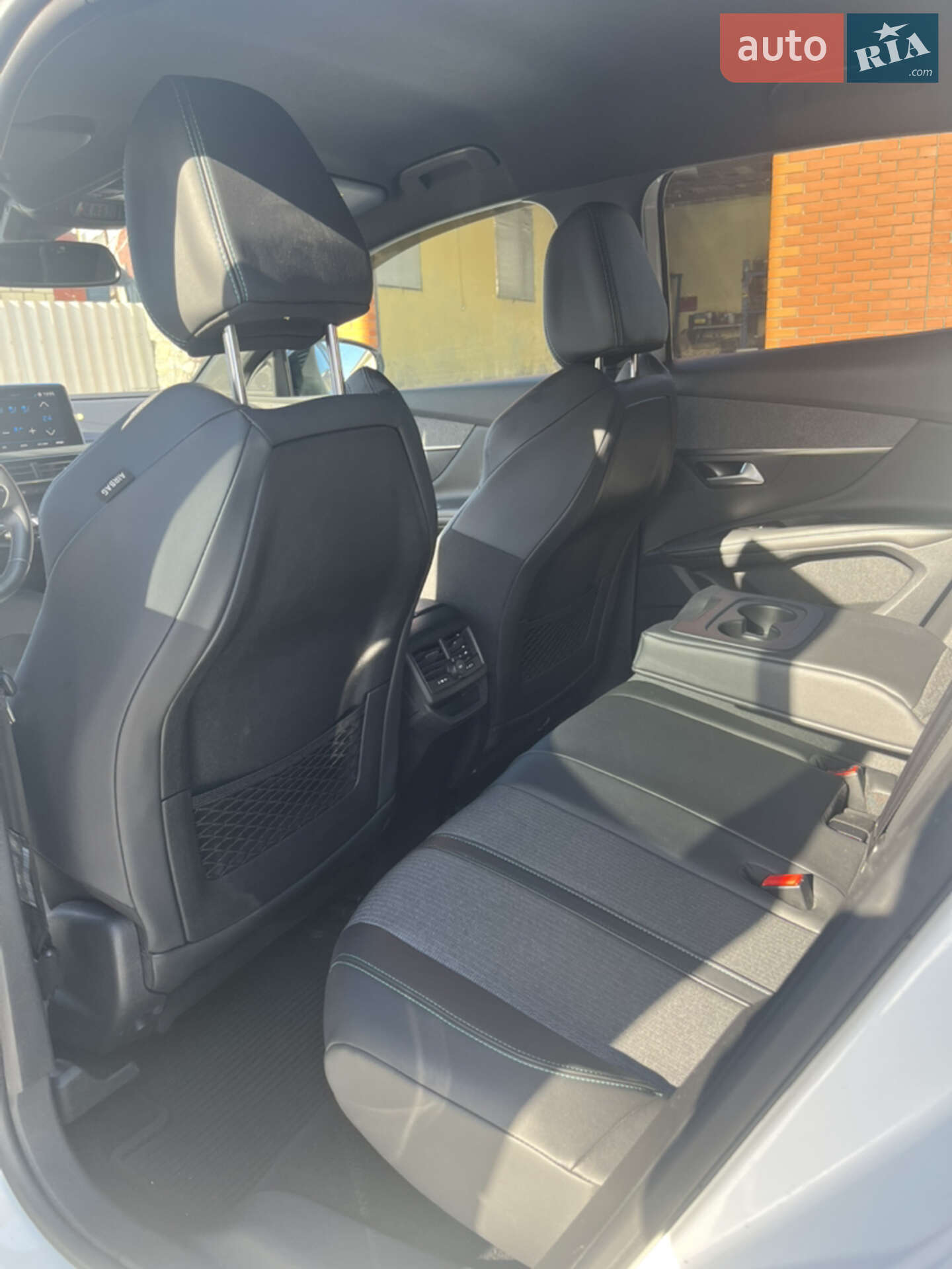 Peugeot 3008 2023 VIN VF3MCYHZUPS094026 фото оголошення 24 з 34