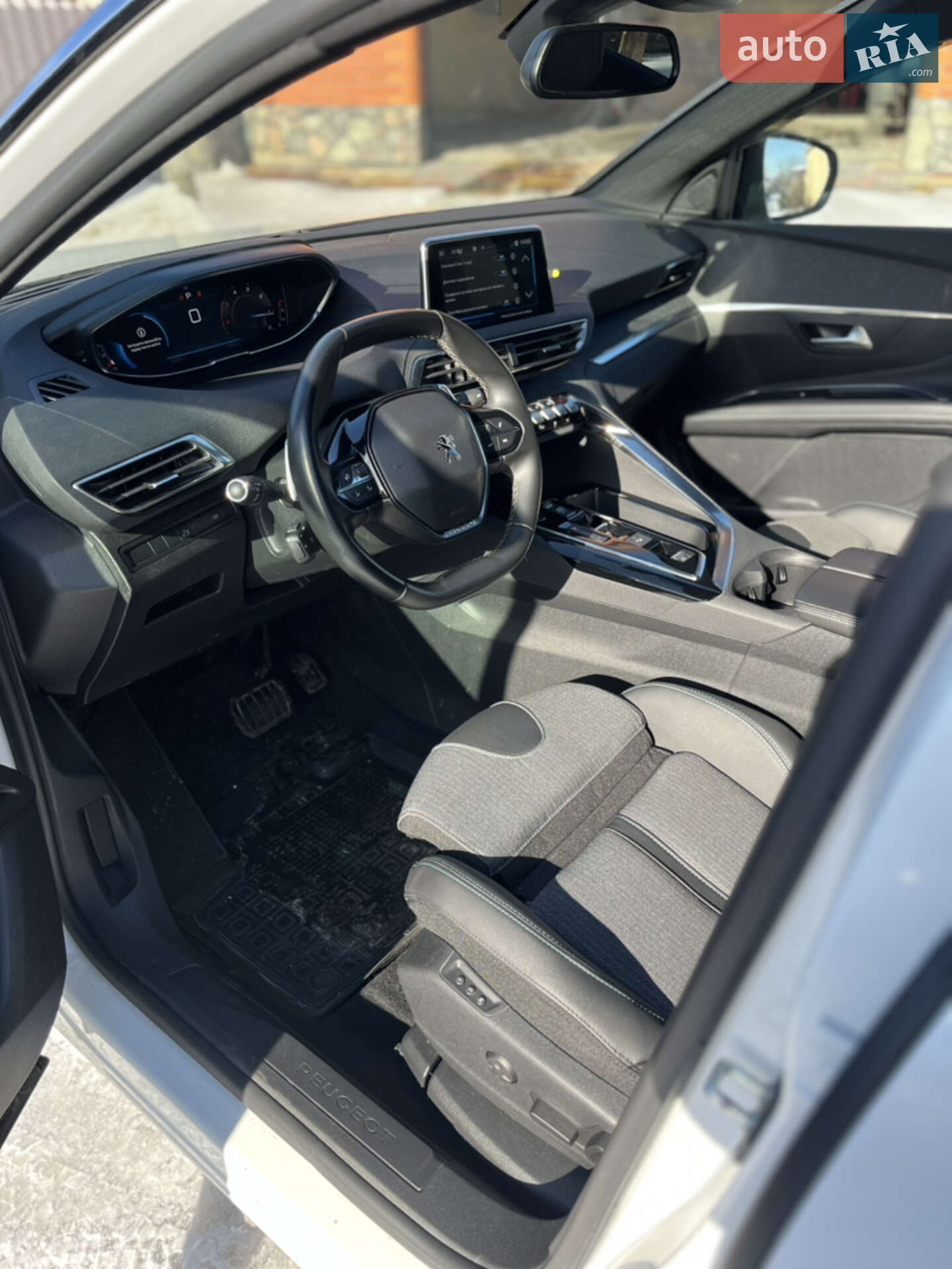 Peugeot 3008 2023 VIN VF3MCYHZUPS094026 фото оголошення 12 з 34
