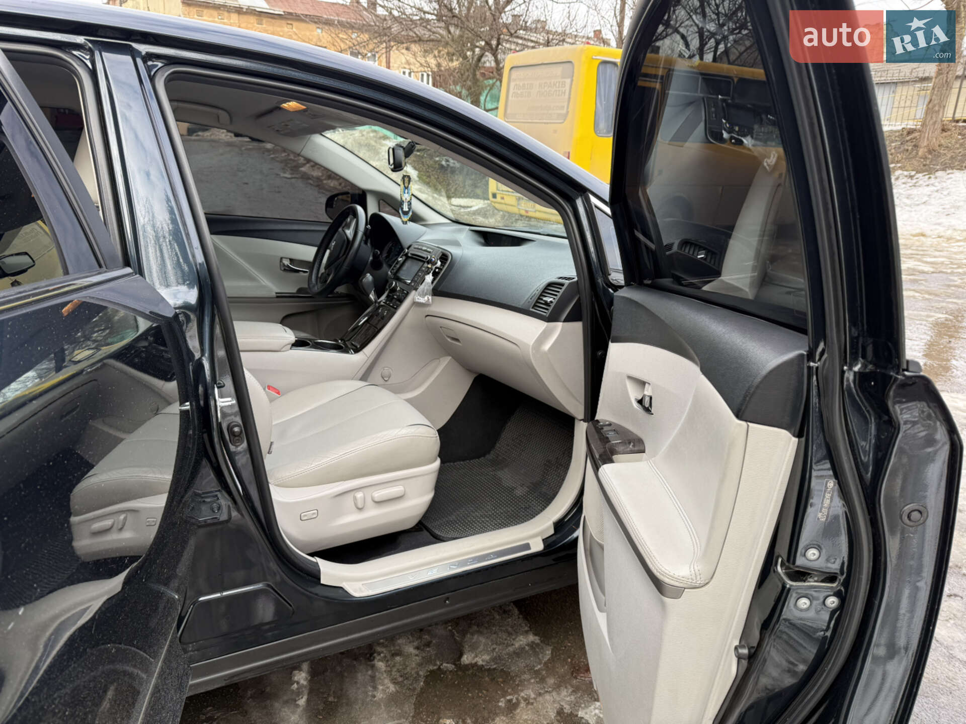 Toyota Venza 2015 VIN 4T3BA3BB4FU075178 фото оголошення 17 з 45