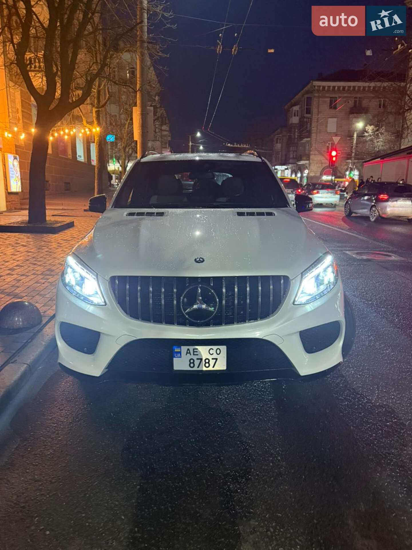 Mercedes-Benz GLE-Class 2016 VIN 4JGDA6DB5HA833226 фото оголошення 6 з 17