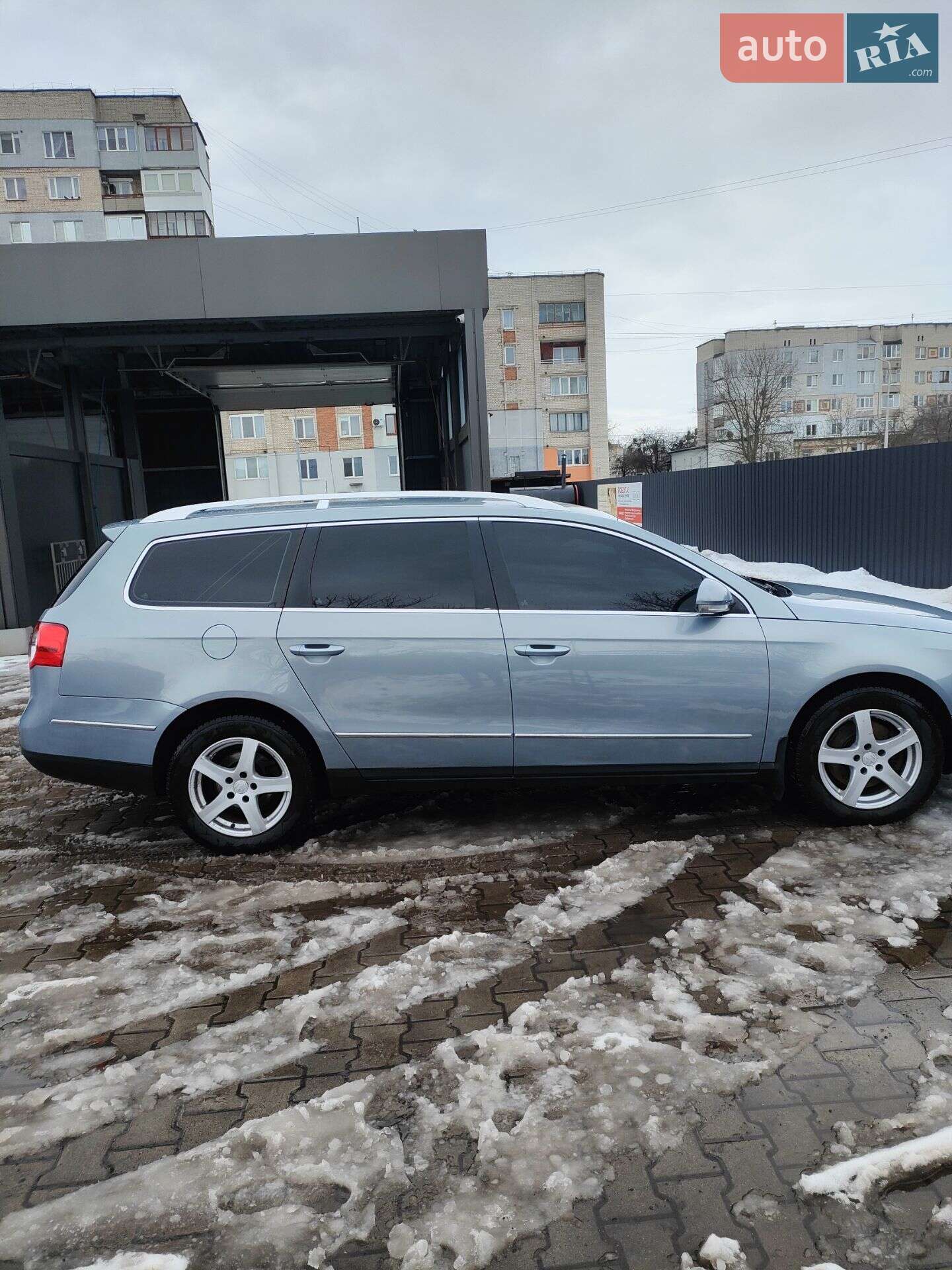 Volkswagen Passat 2010 VIN WVWZZZ3CZAE158840 фото оголошення 12 з 27