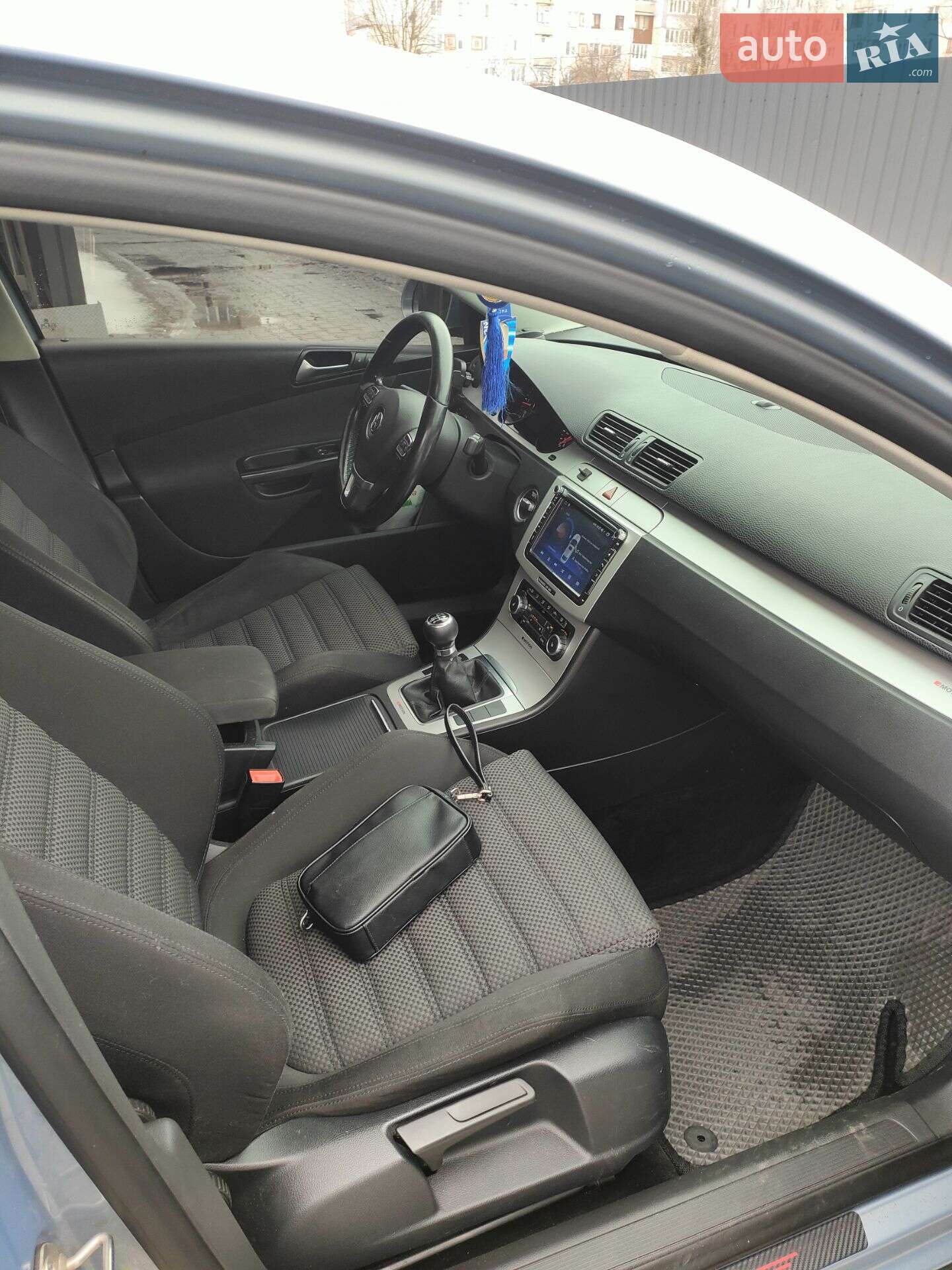 Volkswagen Passat 2010 VIN WVWZZZ3CZAE158840 фото оголошення 13 з 27