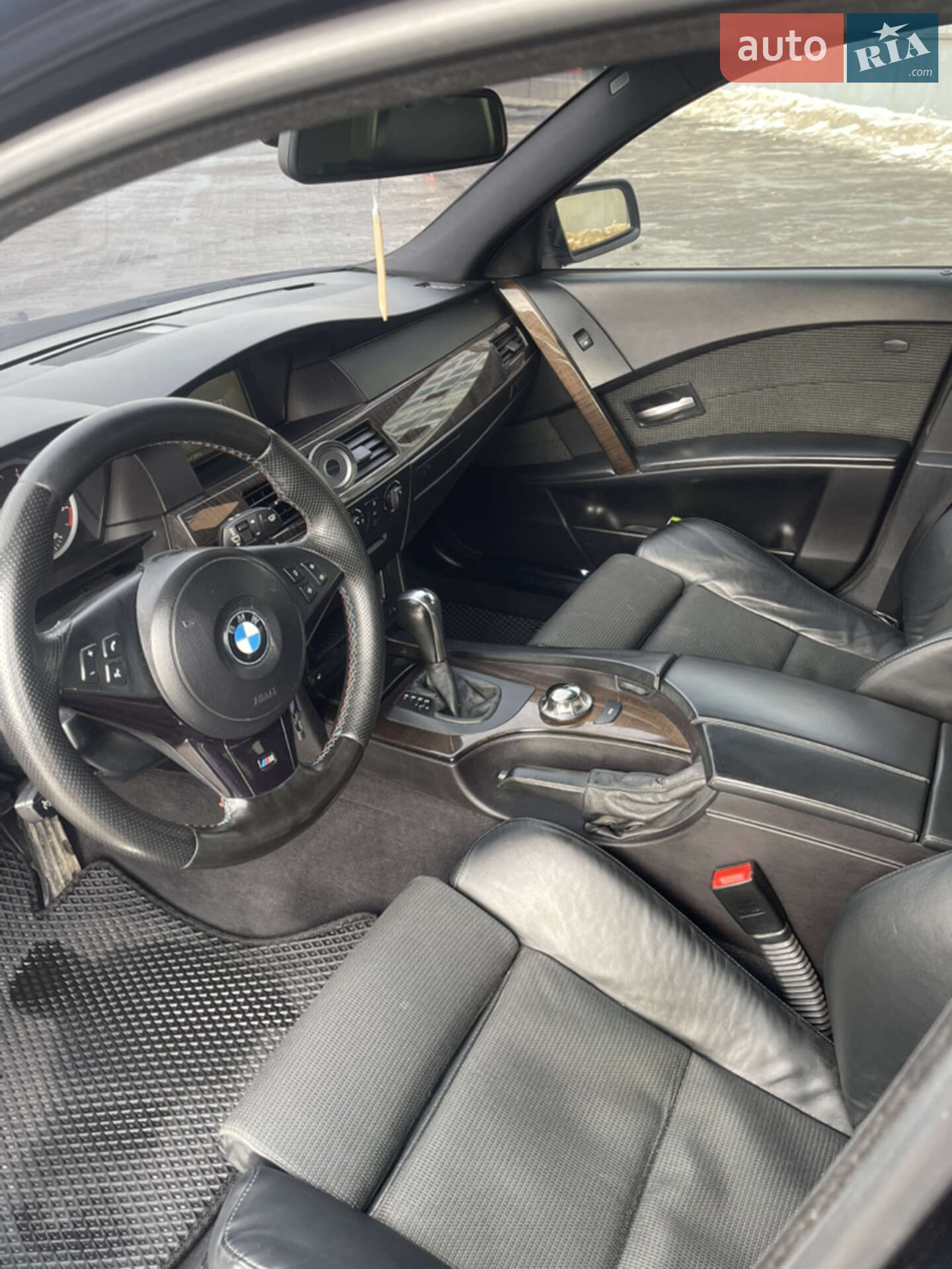 BMW 5 Series 2005 VIN WBANJ71060CR17238 фото оголошення 9 з 11