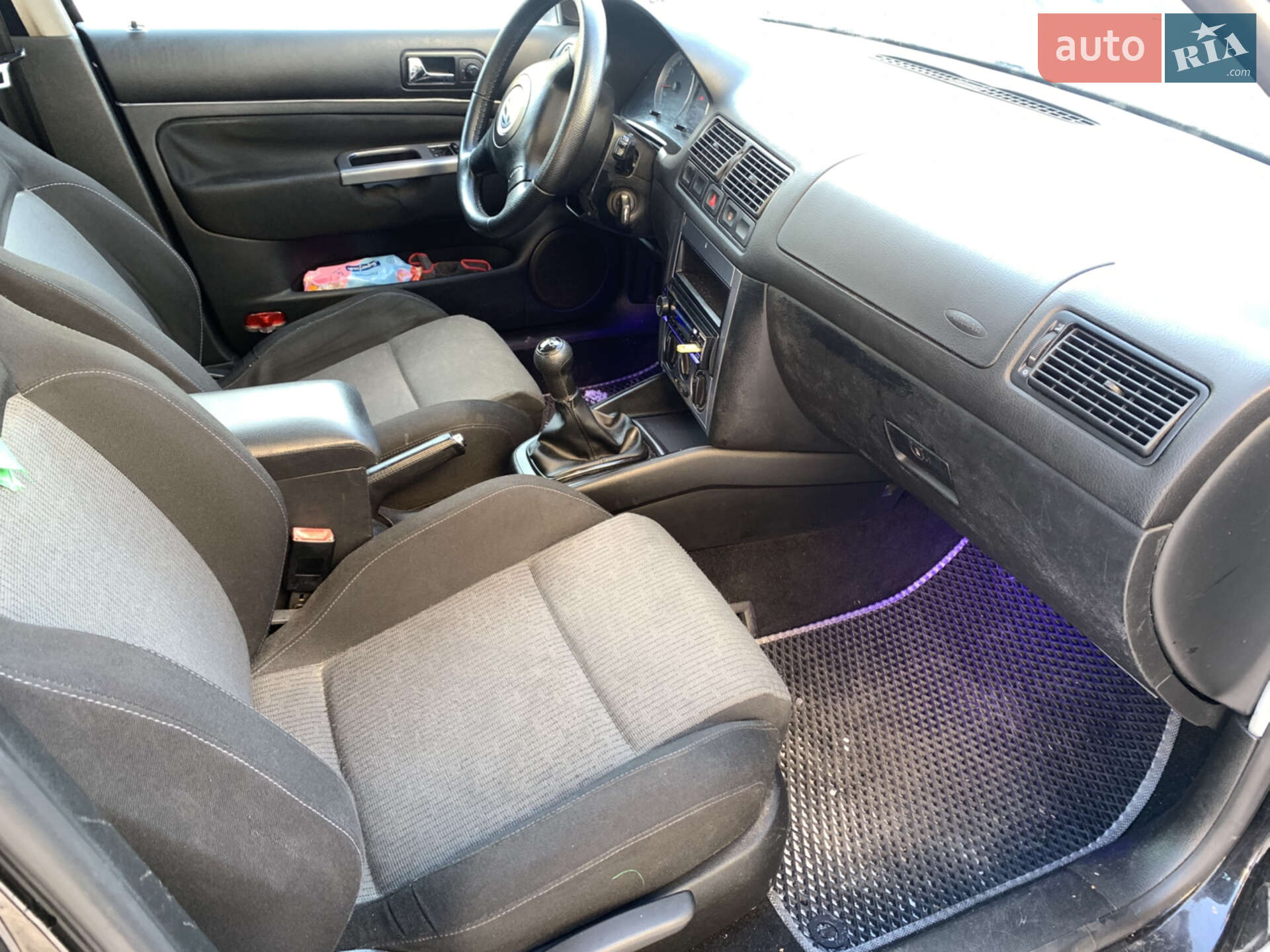 Volkswagen Golf 2003 VIN WVWZZZ1JZ3B186463 фото оголошення 4 з 11