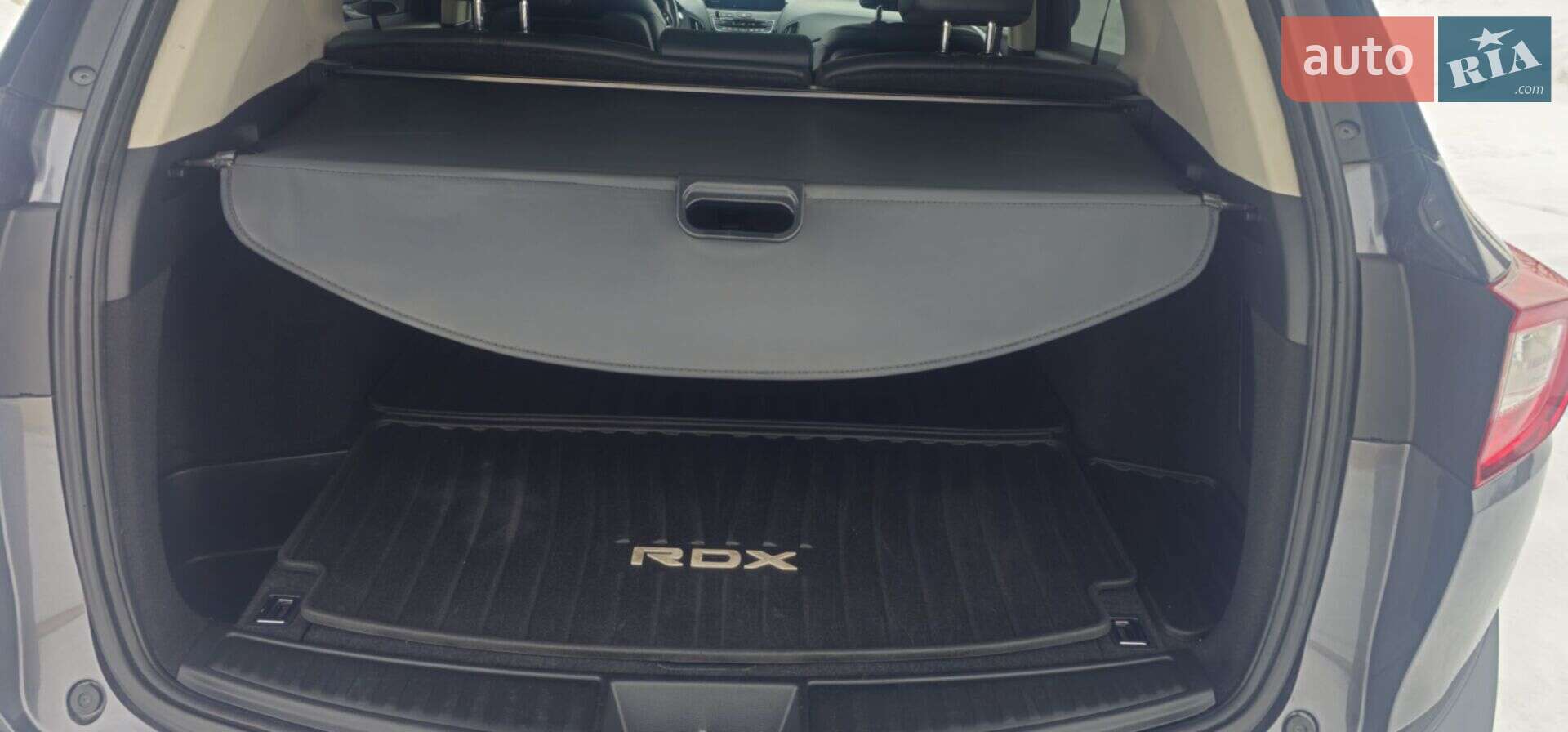 Acura RDX 2019 VIN 5J8TC1H31LL010856 фото оголошення 15 з 55