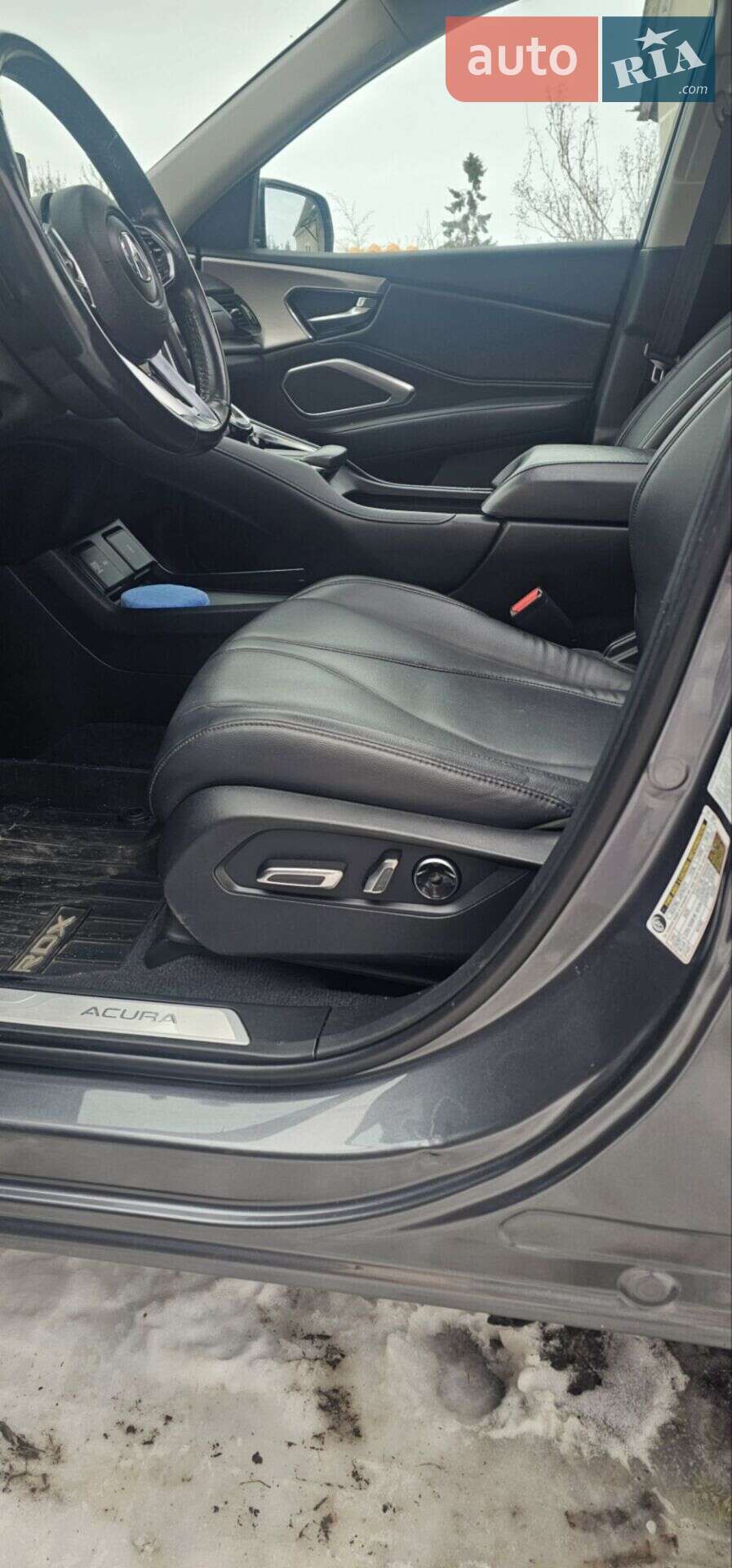Acura RDX 2019 VIN 5J8TC1H31LL010856 фото оголошення 26 з 55