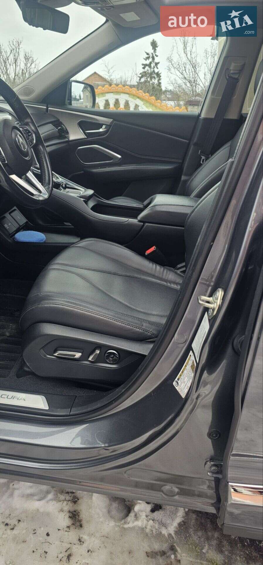 Acura RDX 2019 VIN 5J8TC1H31LL010856 фото оголошення 28 з 55