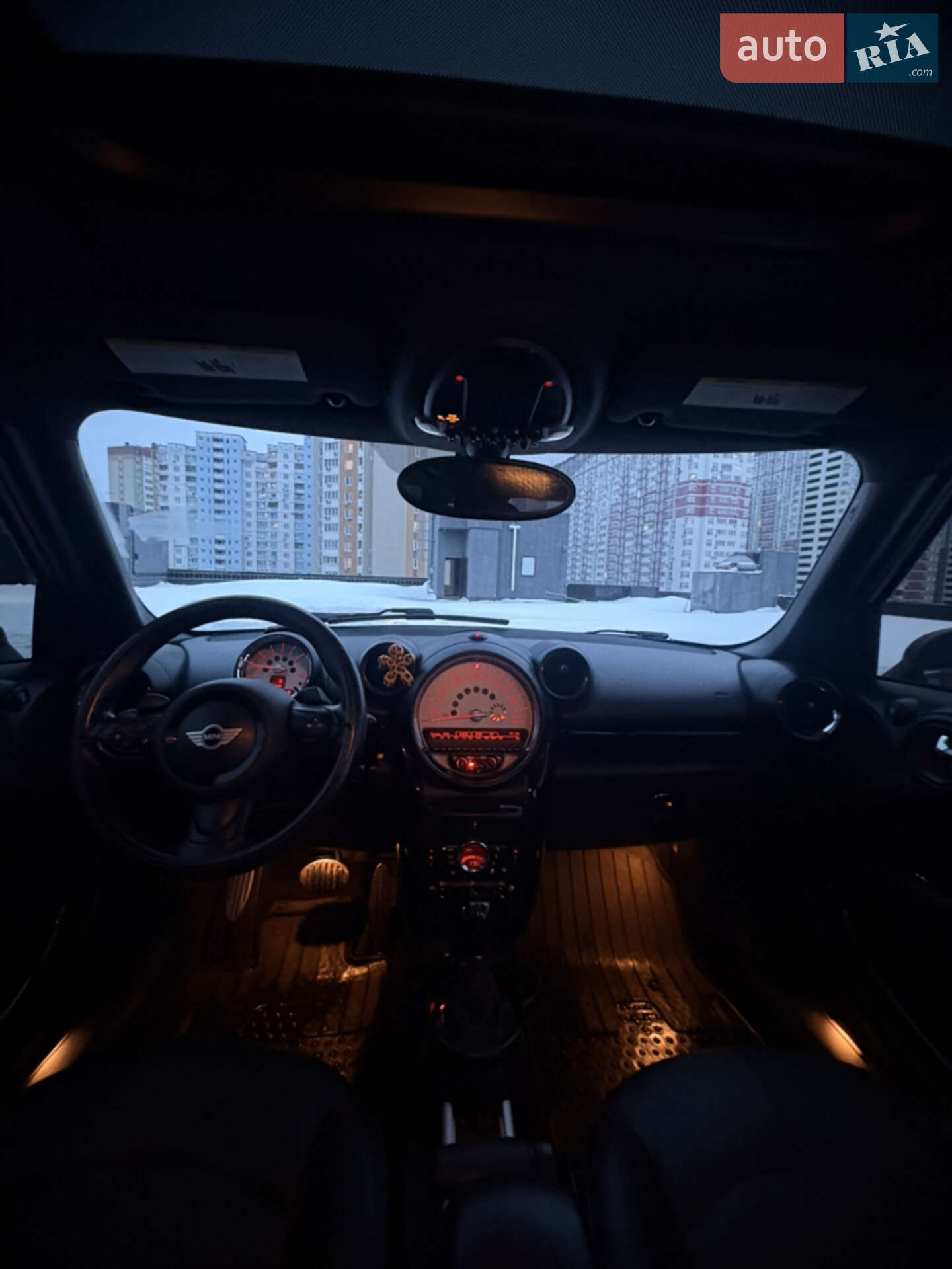MINI Countryman 2014 VIN WMWZC5C58EWP37578 фото оголошення 5 з 57