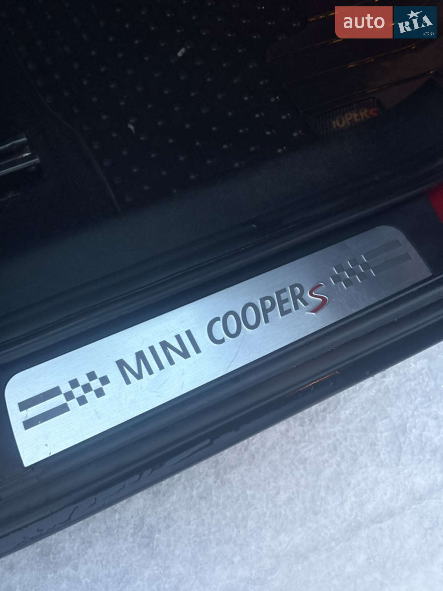 MINI Countryman 2014 VIN WMWZC5C58EWP37578 фото оголошення 27 з 57