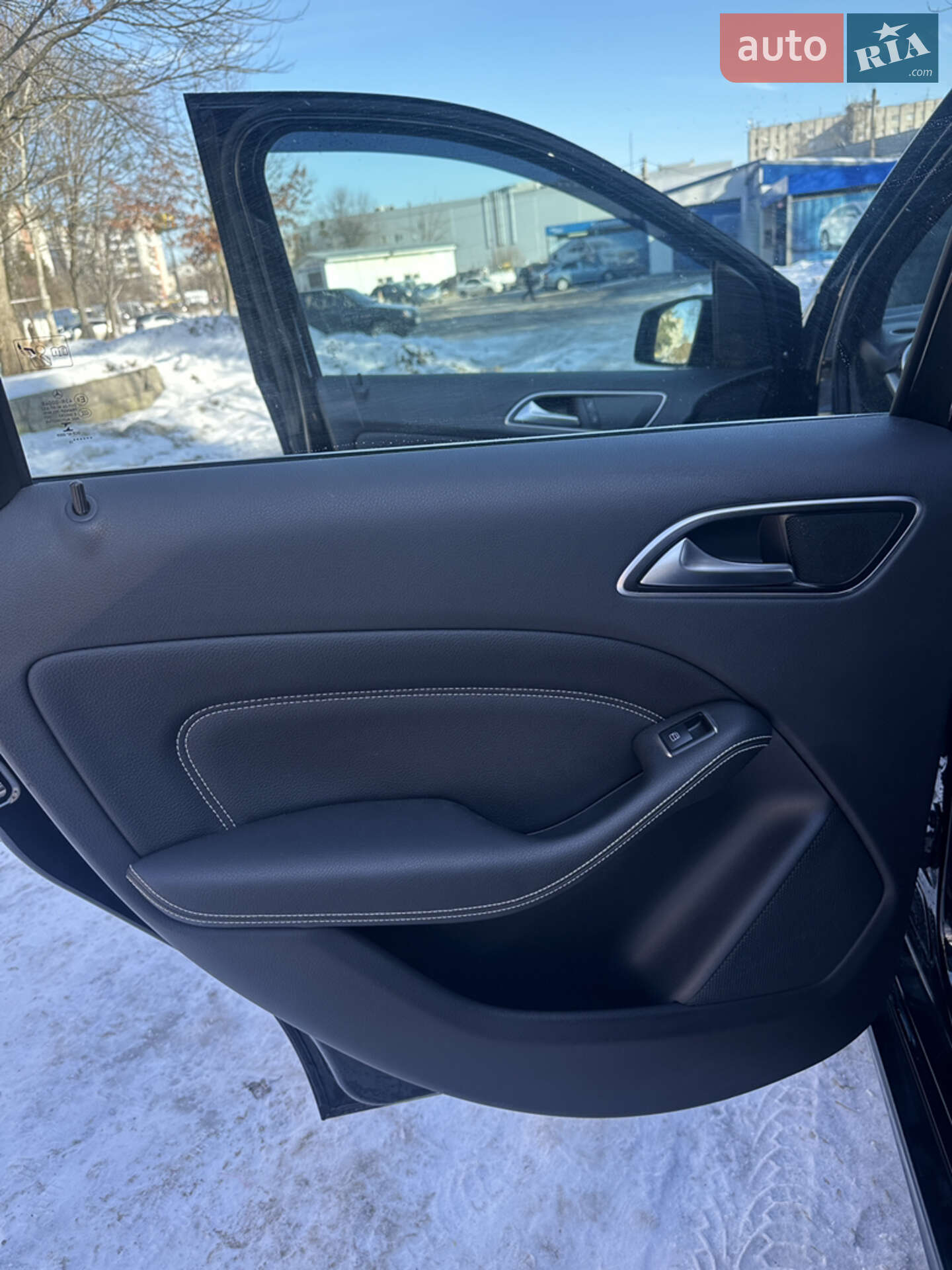 Mercedes-Benz B-Class 2015 VIN WDD2462121J325935 фото оголошення 11 з 27