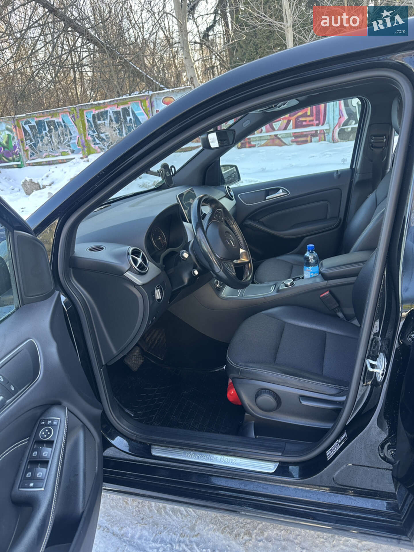 Mercedes-Benz B-Class 2015 VIN WDD2462121J325935 фото оголошення 13 з 27