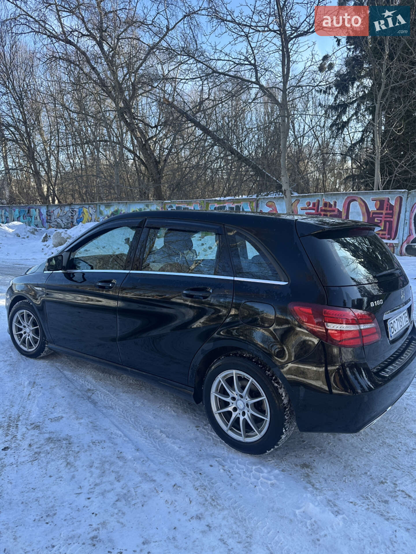 Mercedes-Benz B-Class 2015 VIN WDD2462121J325935 фото оголошення 21 з 27