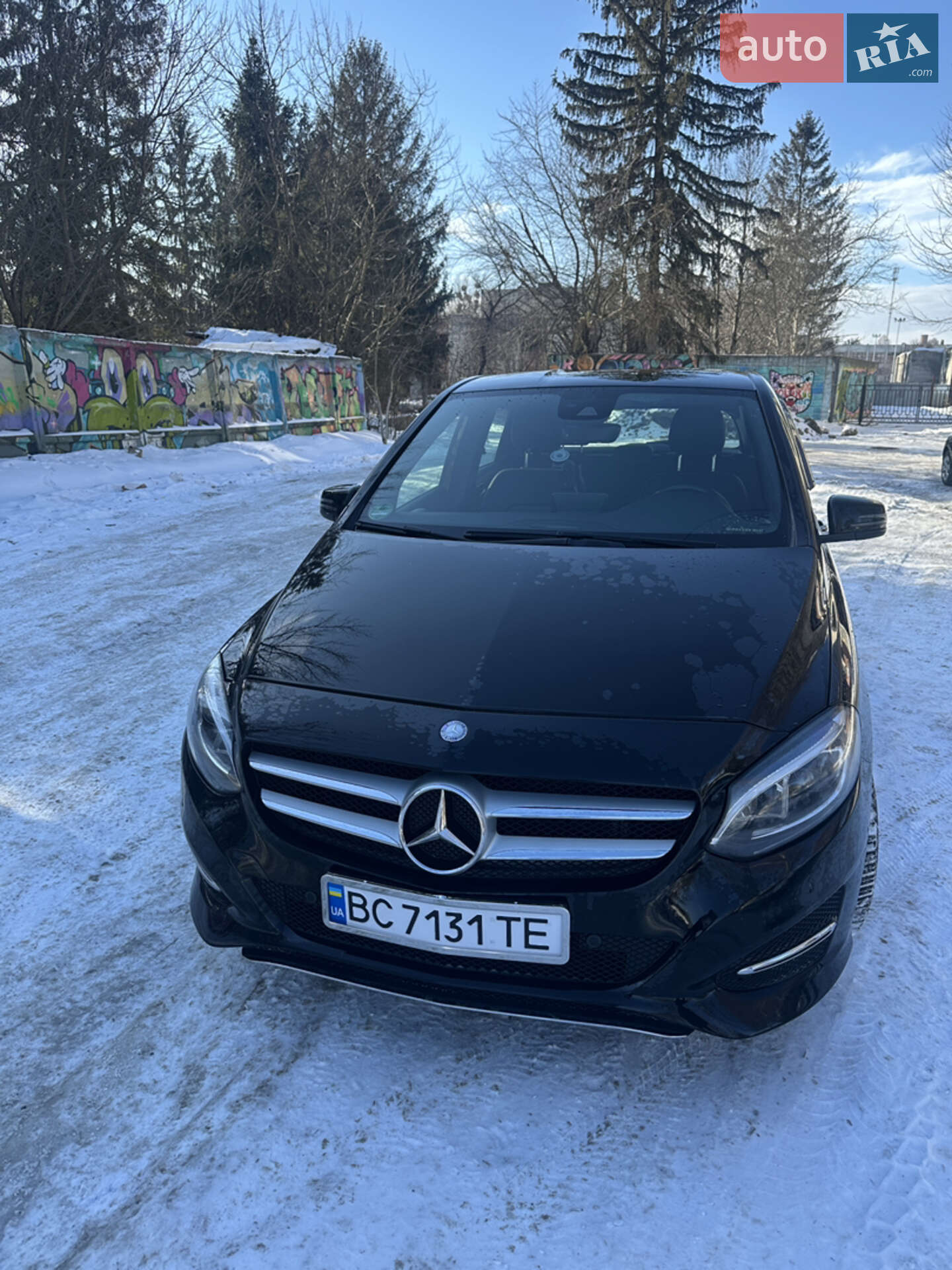 Mercedes-Benz B-Class 2015 VIN WDD2462121J325935 фото оголошення 24 з 27