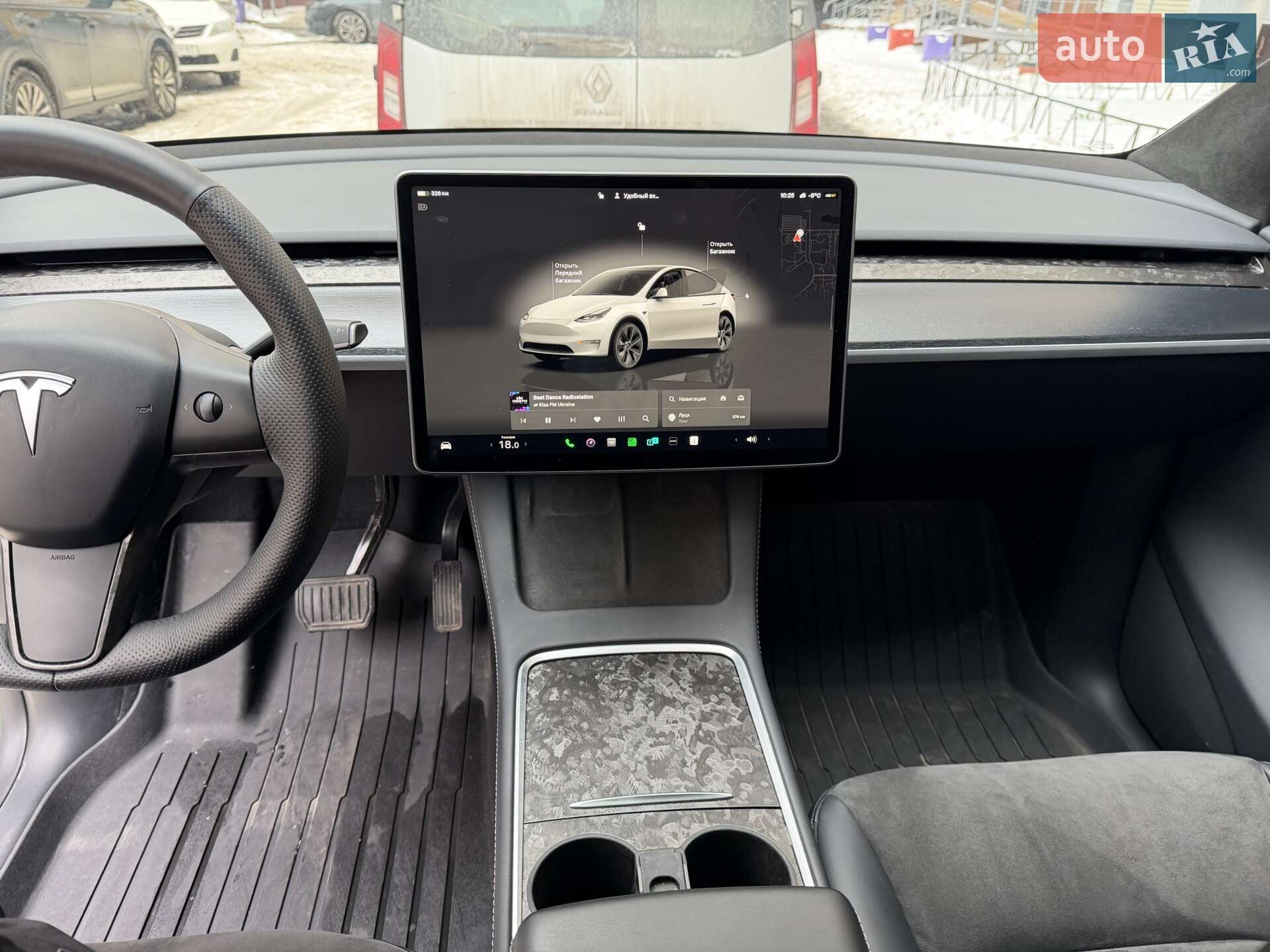 Tesla Model Y 2024 VIN 7SAYGDEE4RA304716 фото оголошення 15 з 42