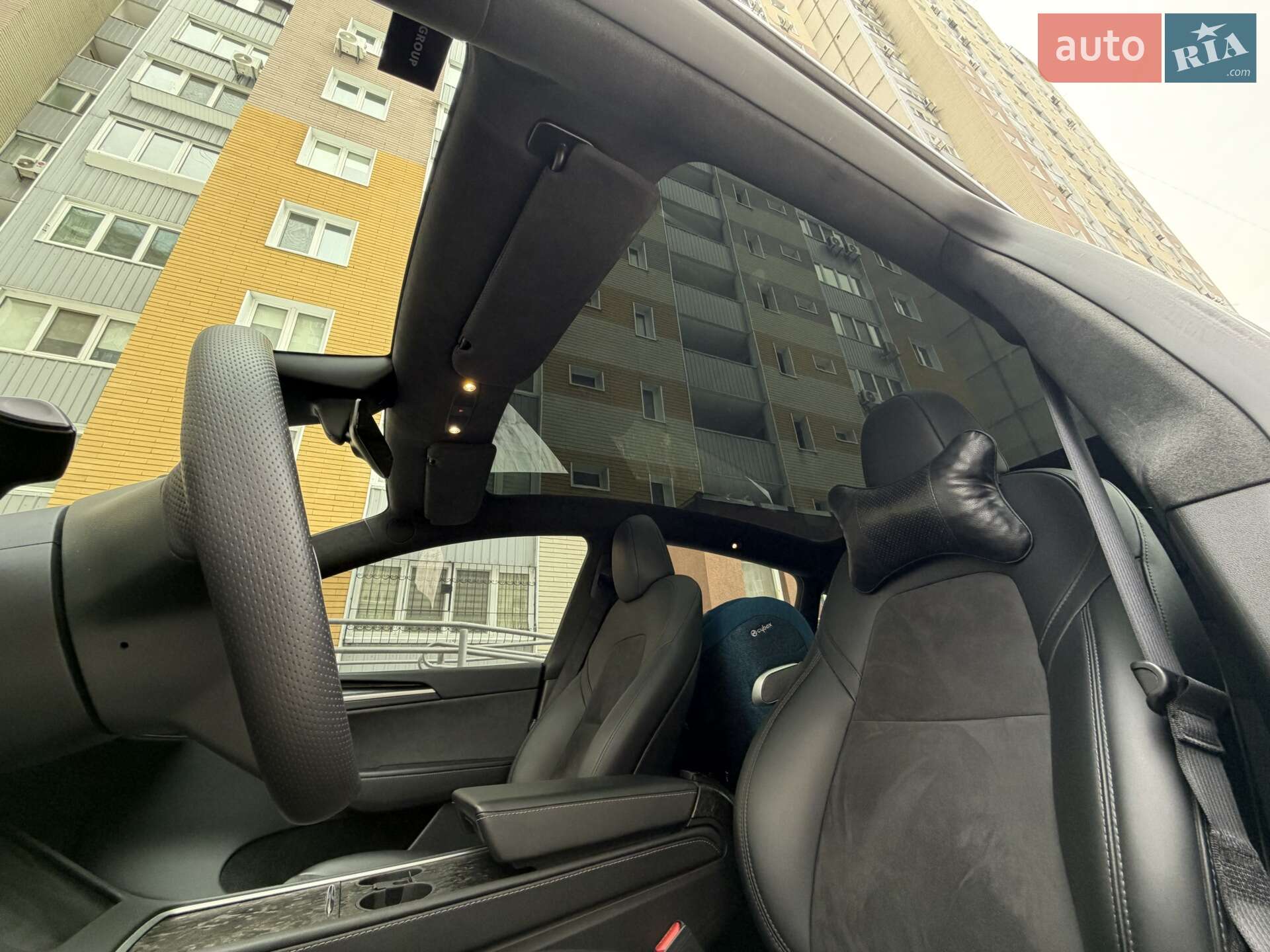 Tesla Model Y 2024 VIN 7SAYGDEE4RA304716 фото оголошення 18 з 42