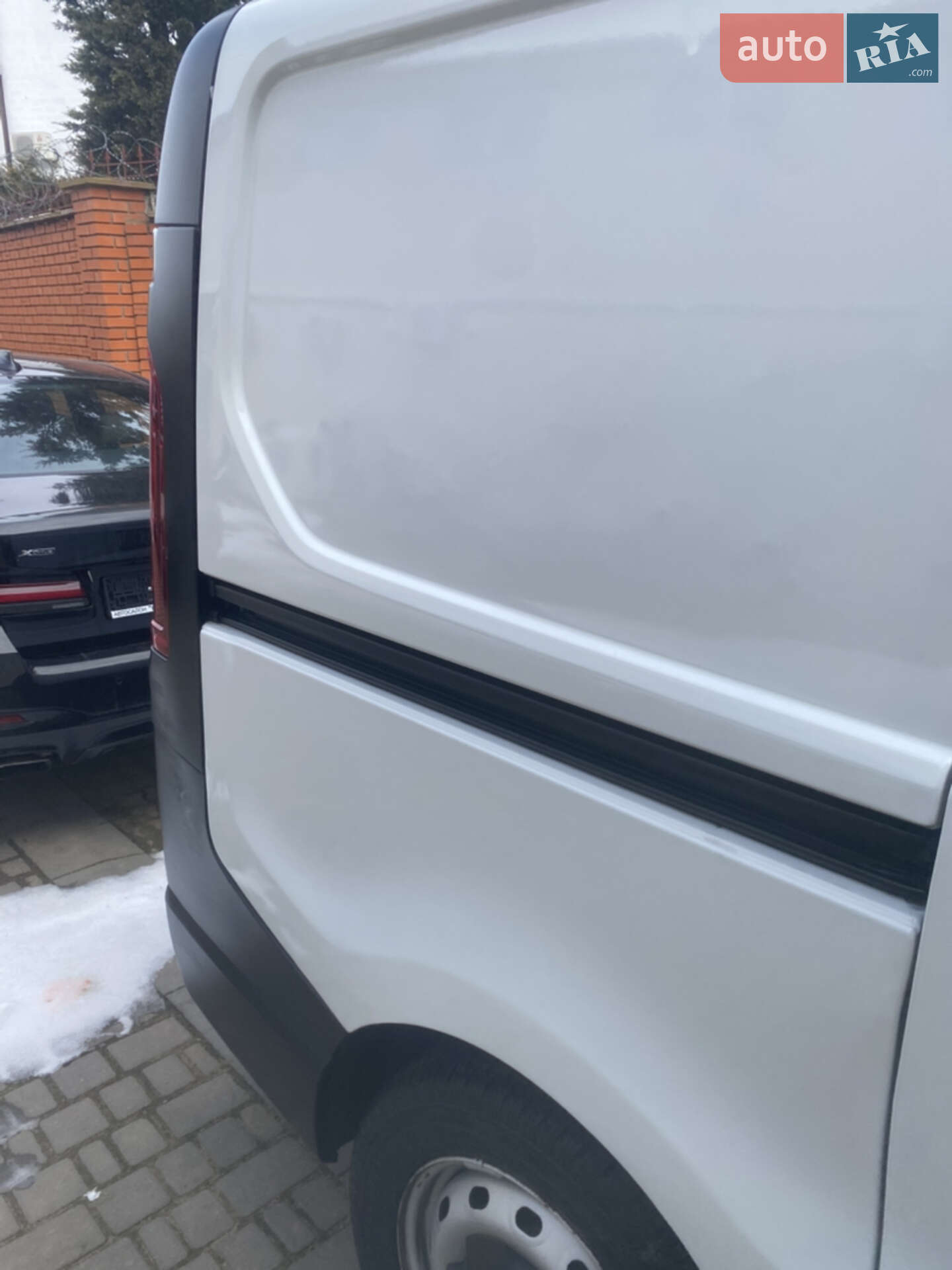 Renault Trafic 2020 VIN VF1FL000164729089 фото оголошення 16 з 23