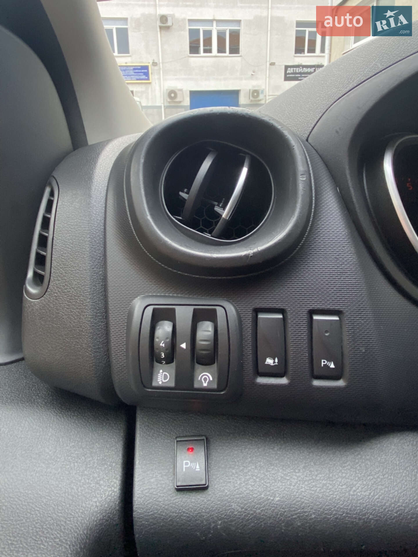 Renault Trafic 2020 VIN VF1FL000164729089 фото оголошення 18 з 23
