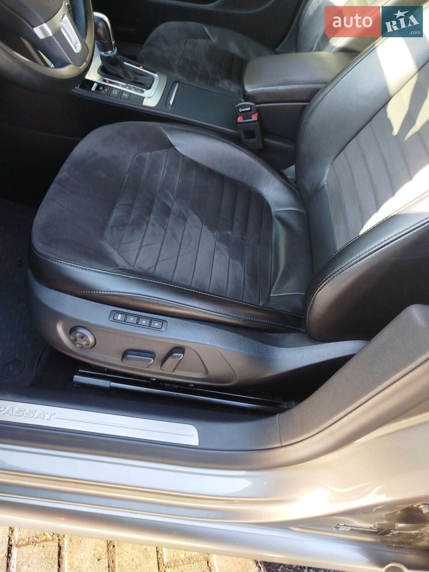 Volkswagen Passat 2013 VIN WVWZZZ3CZEP002392 фото оголошення 18 з 30